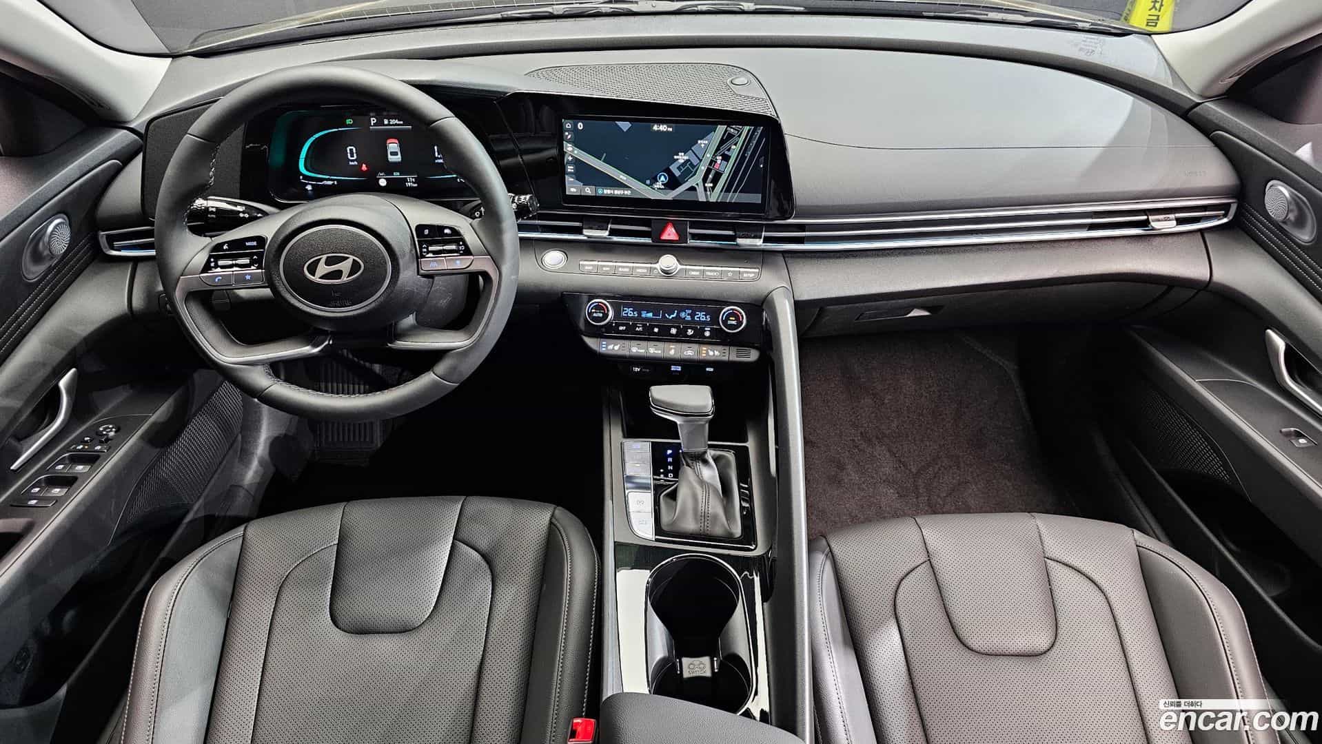 AVANTE Hyundai 2025.2-INNER-007