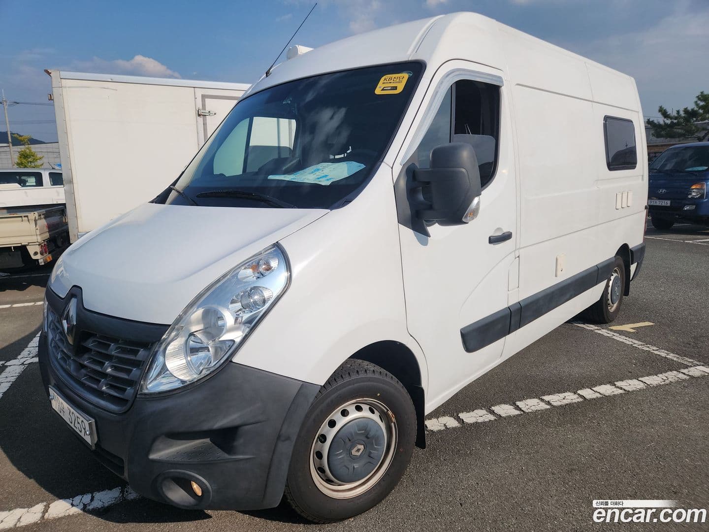 Main__Slider__Photo:Master Renault Korea 2019.10-0