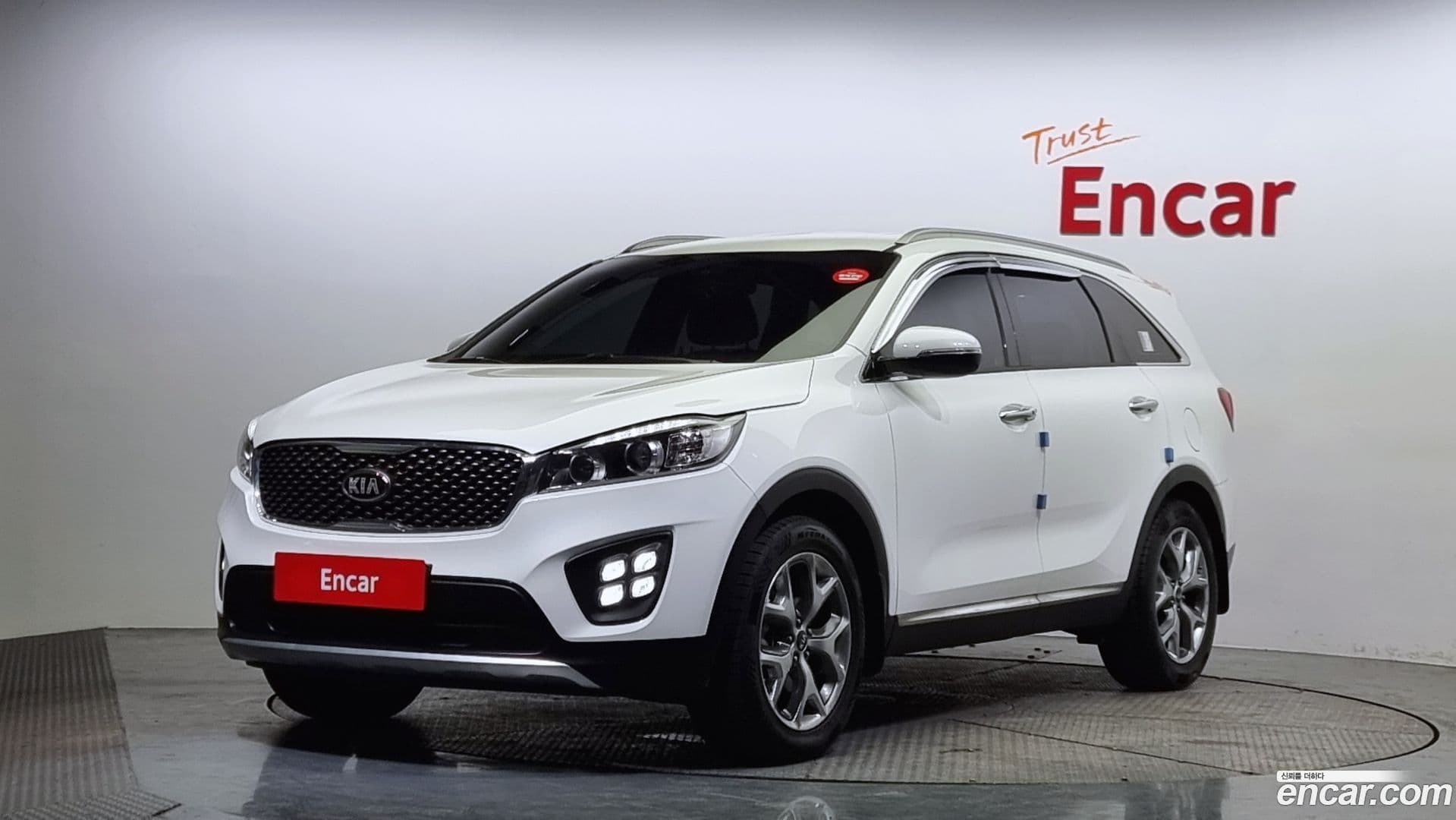 Main__Slider__Photo:Sorento Kia 2015.10-0