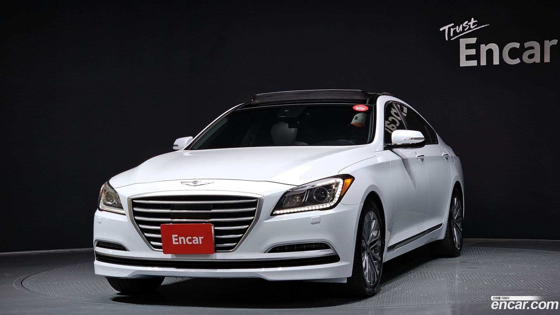 Main__Slider__Photo:Genesis Hyundai 2015.11-0