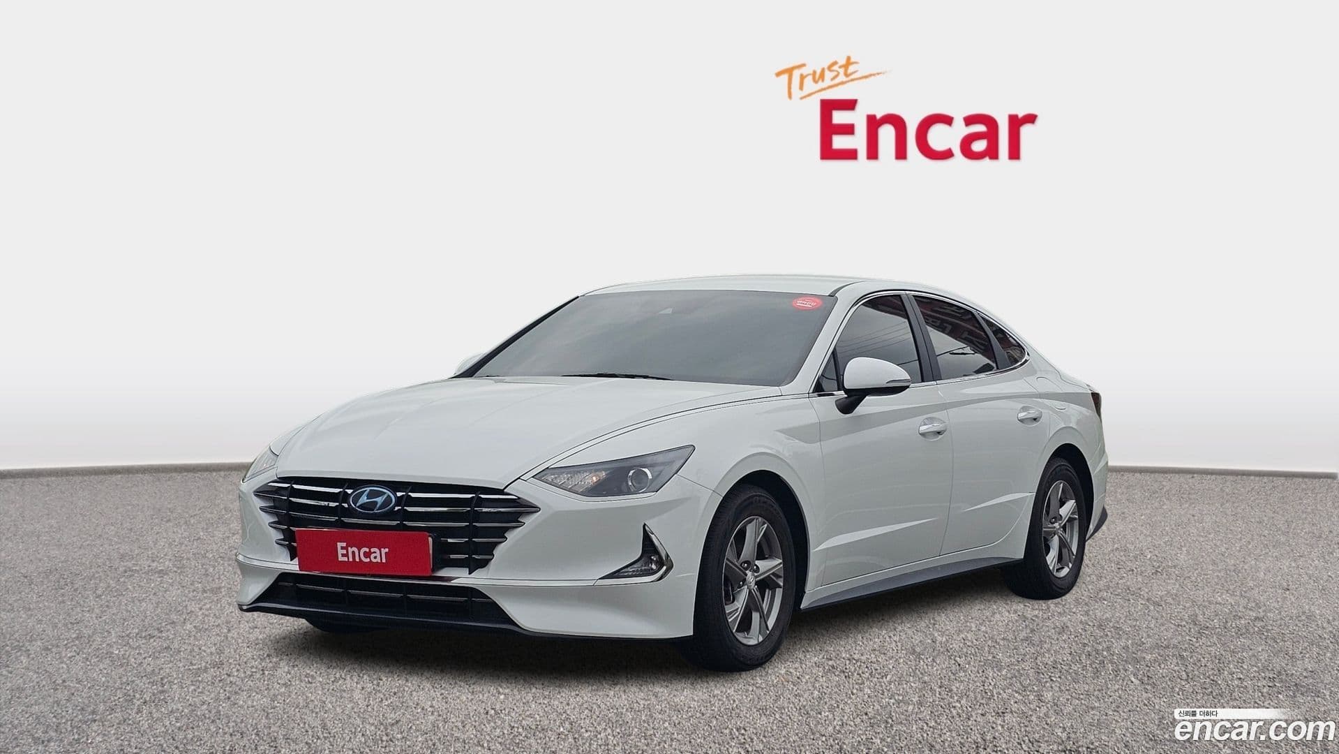 Main__Slider__Photo:Sonata Hyundai 2019.8-0