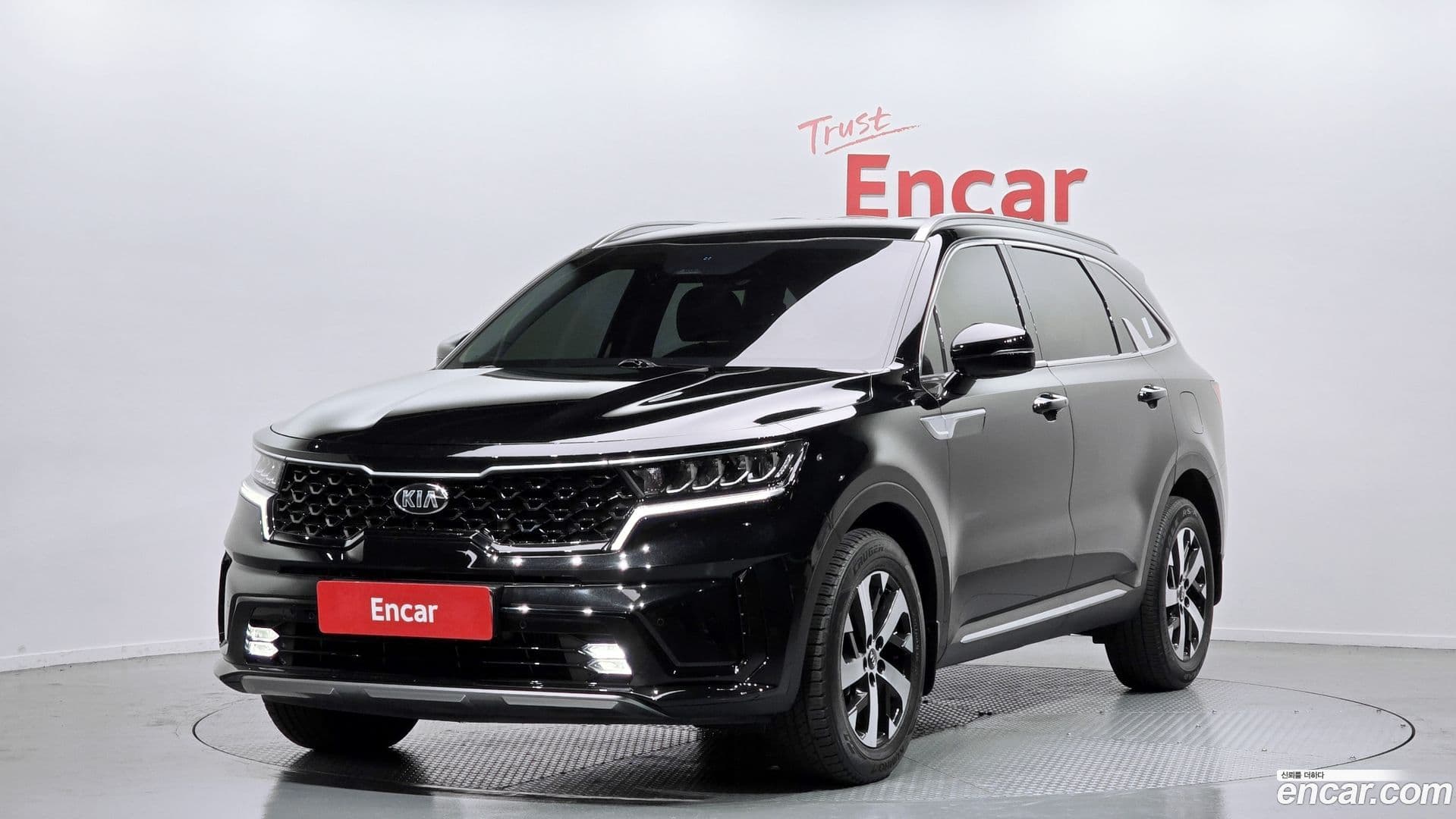 Main__Slider__Photo:Sorento Kia 2020.6-0