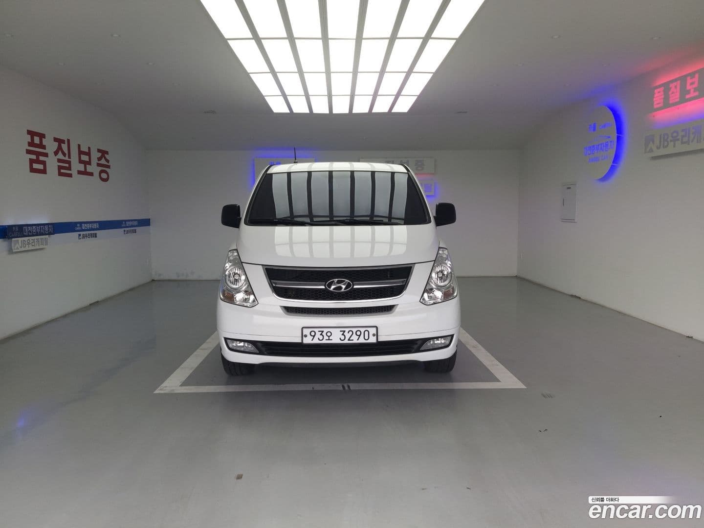 Main__Slider__Photo:Starex Hyundai 2015.4-0