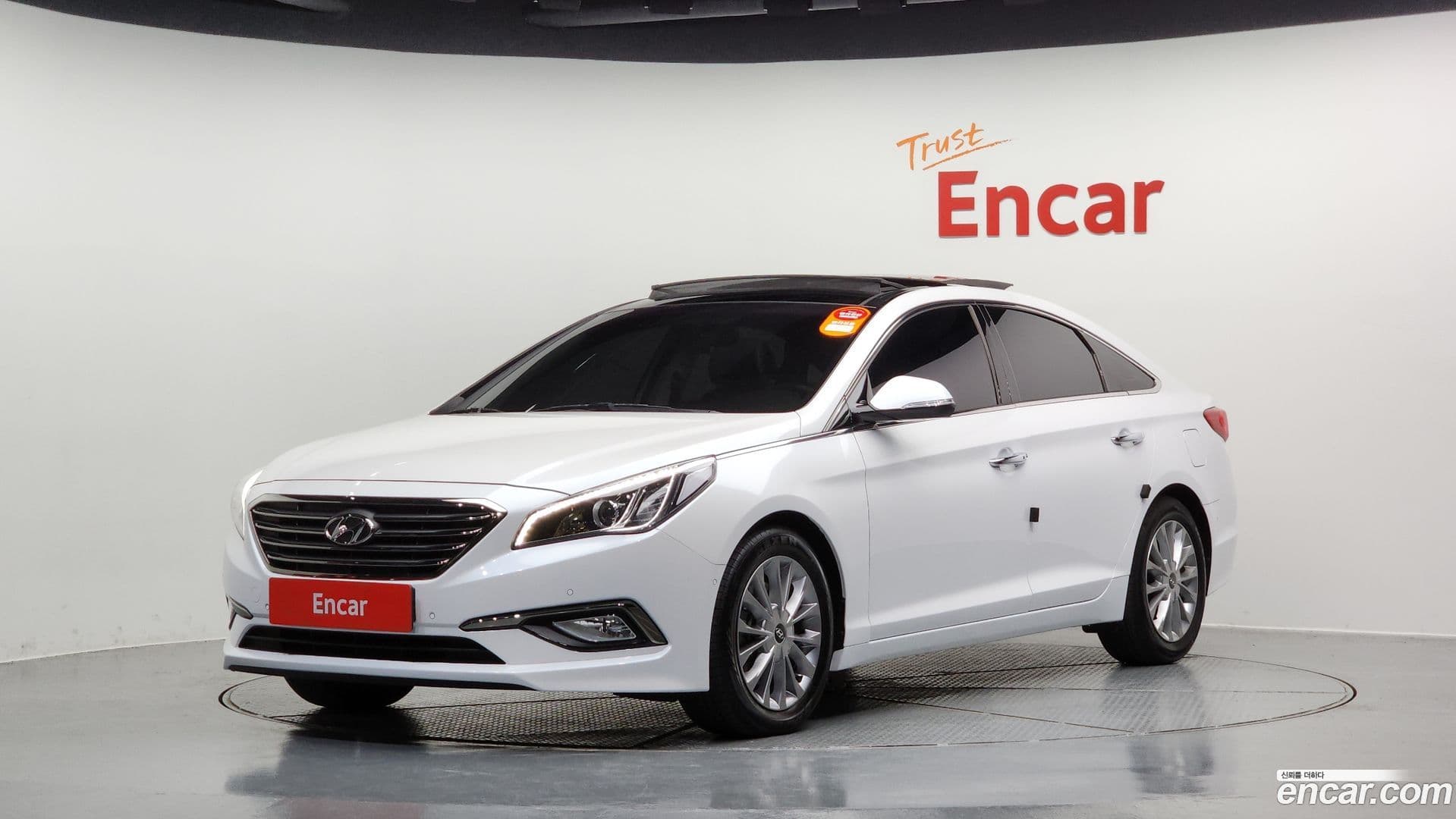 Main__Slider__Photo:Sonata Hyundai 2015.6-0