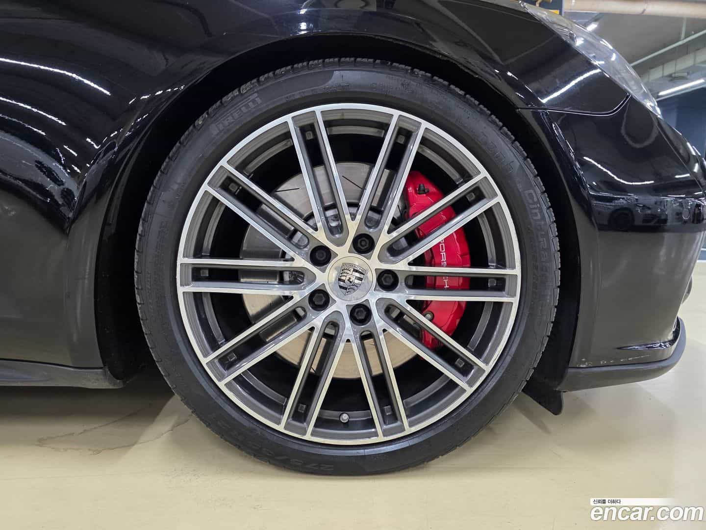 Panamera Porsche 2019.10-OUTER-005