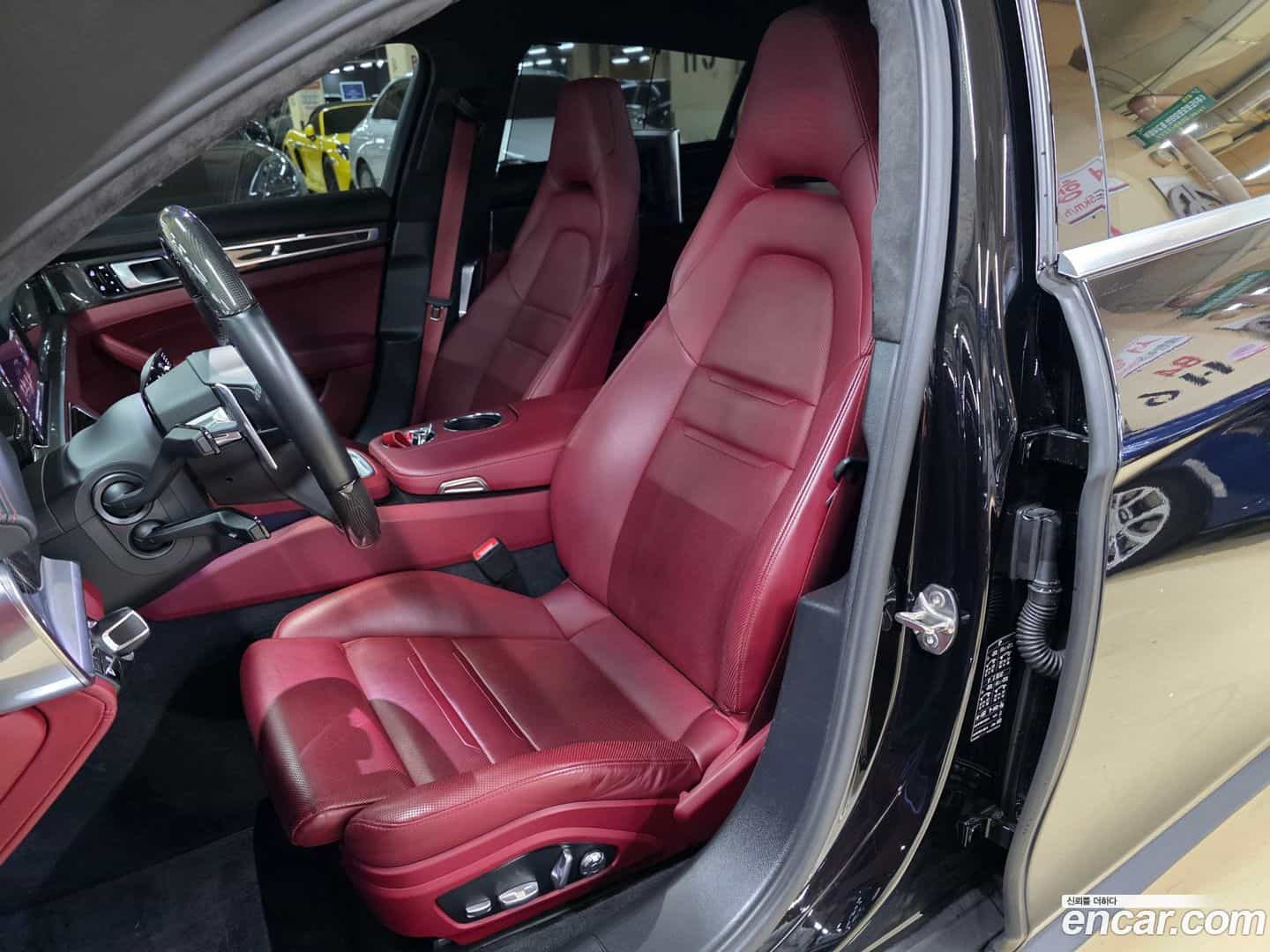 Panamera Porsche 2019.10-INNER-010