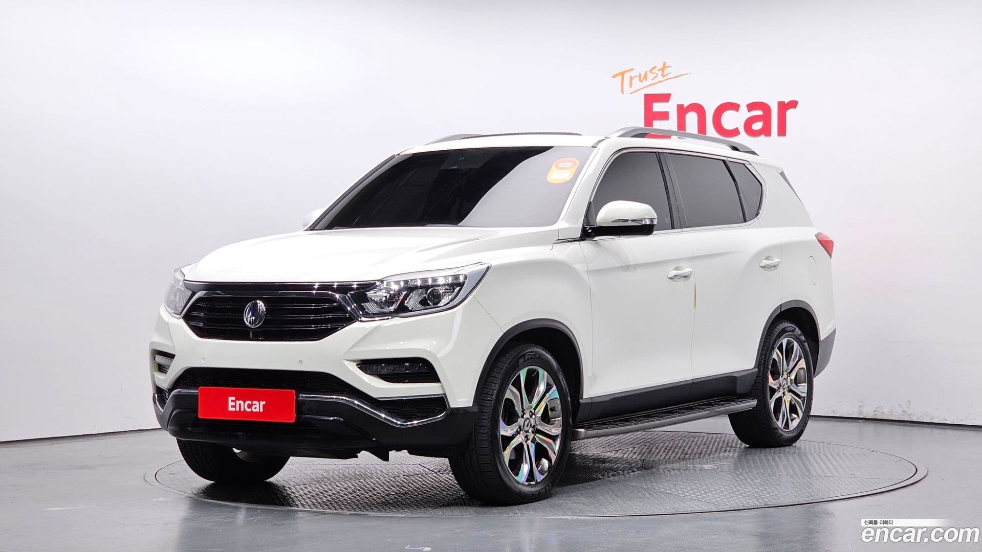 Main__Slider__Photo:Rexton KG Mobility 2017.7-0