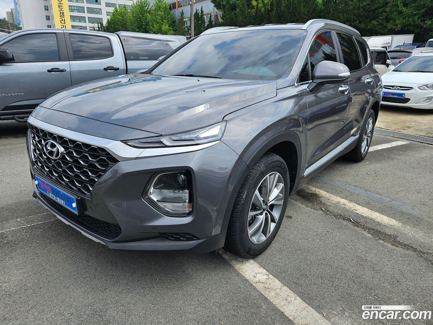 Main__Slider__Photo:Santafe Hyundai 2020.2-0