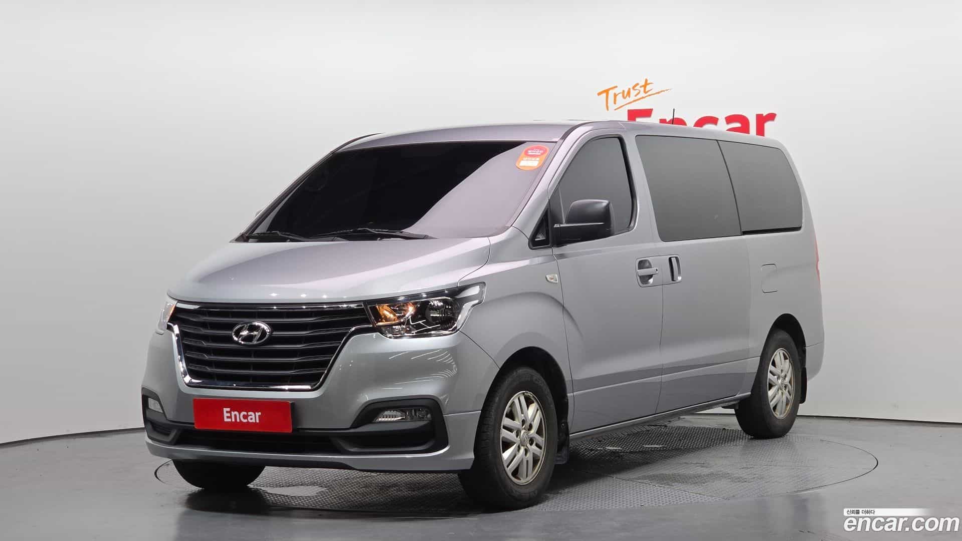 Starex Hyundai 2019.4-OUTER-001