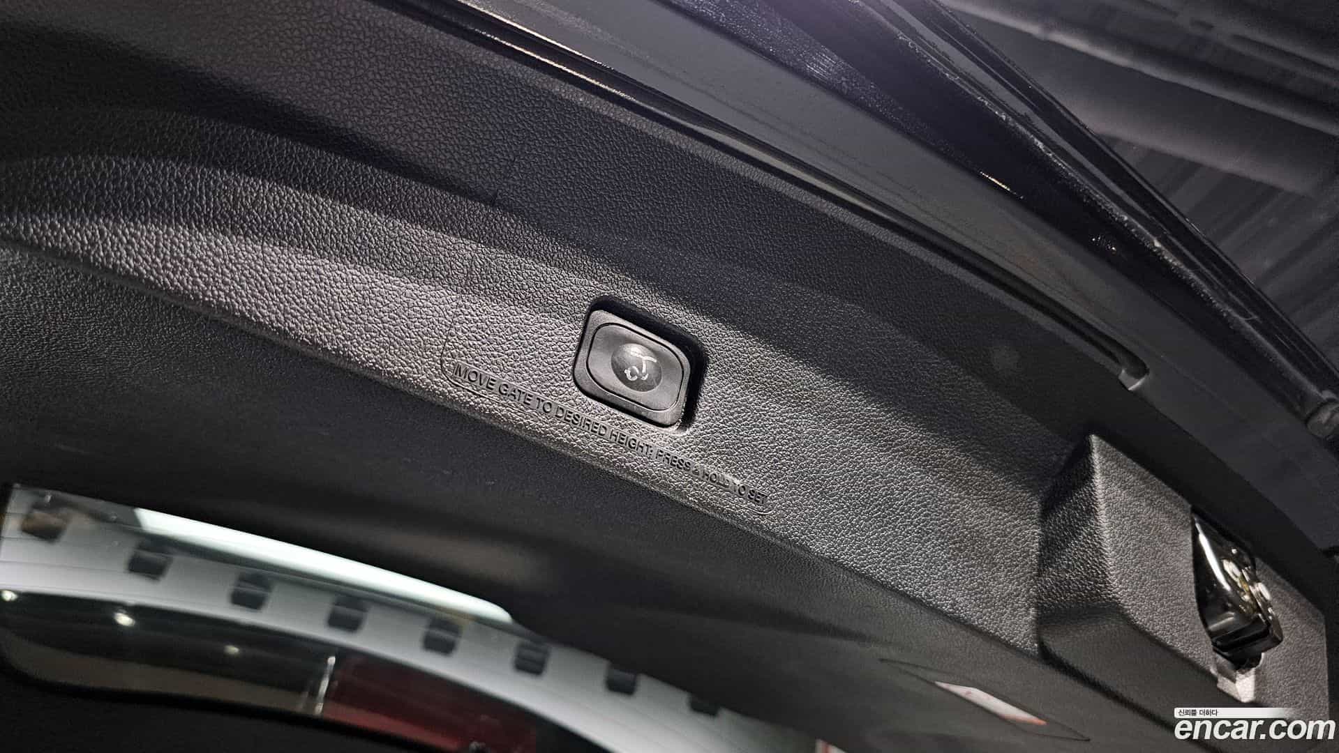 Explorer Ford 2016.6-OPTION-024