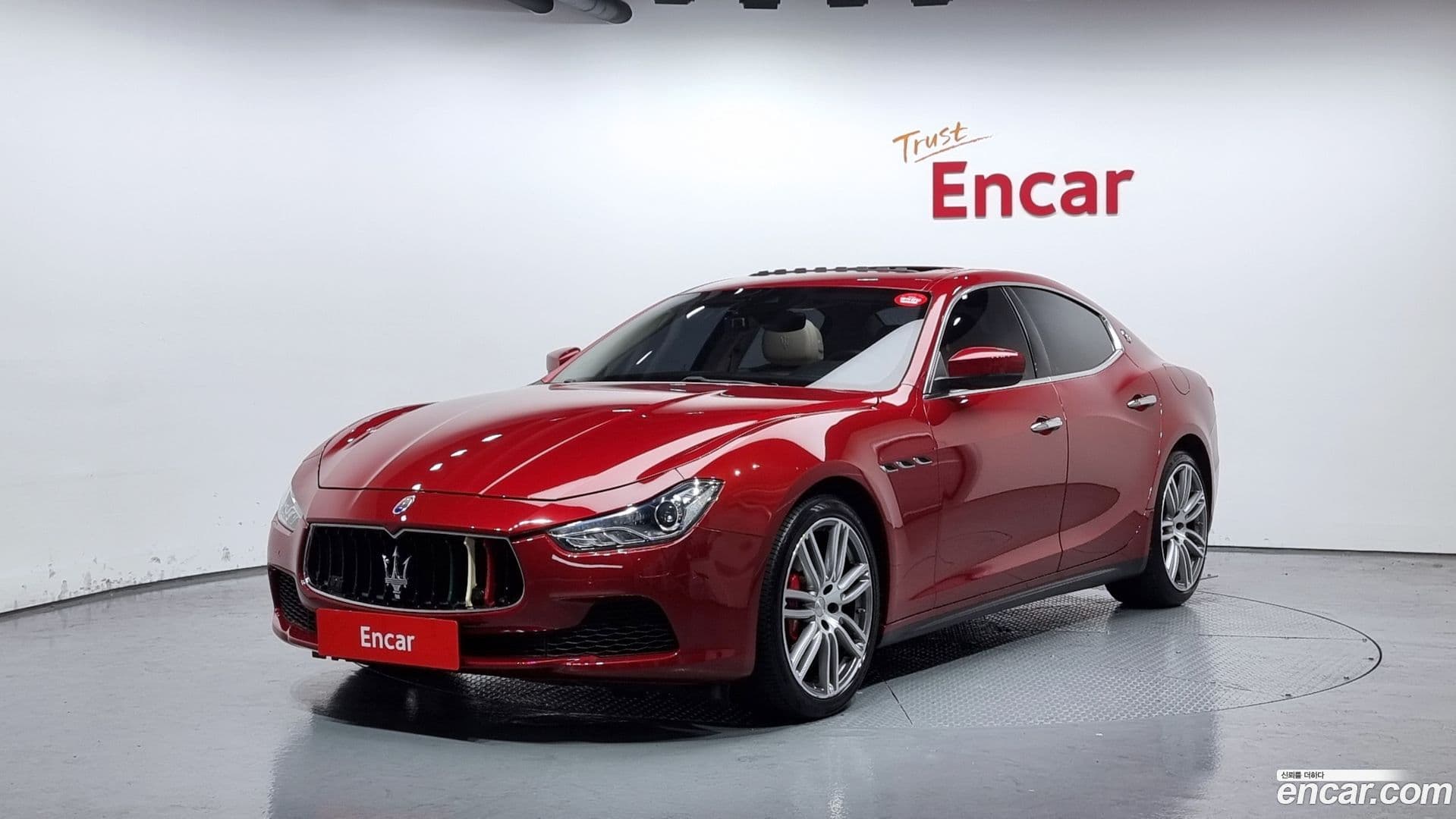 Main__Slider__Photo:Ghibli Maserati 2017.4-0