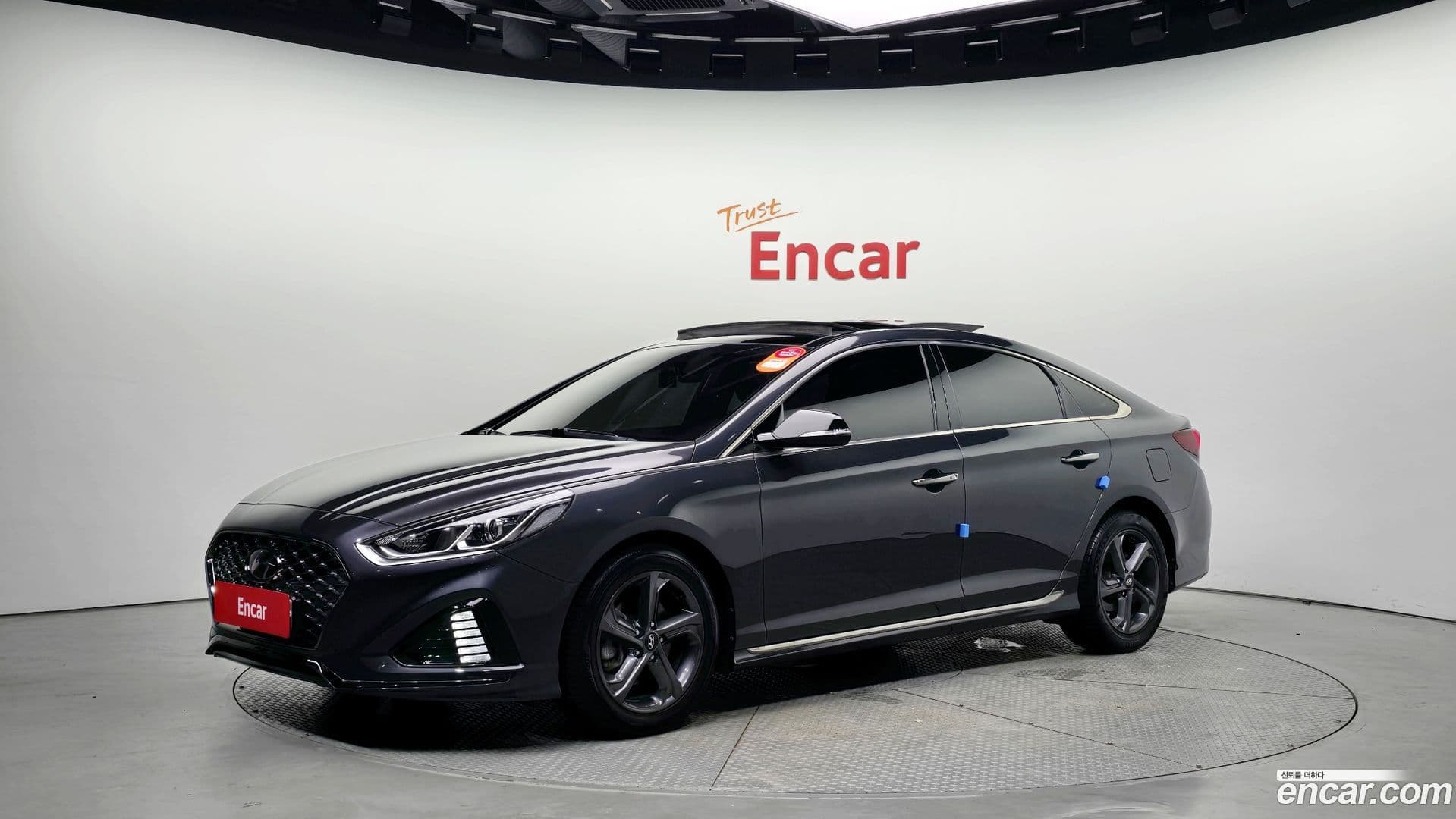 Main__Slider__Photo:Sonata Hyundai 2017.6-0
