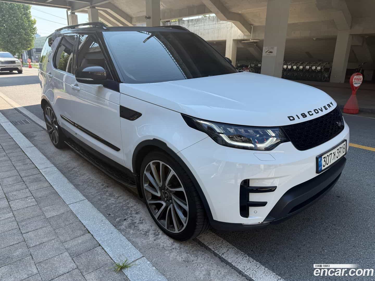 Discovery Land Rover 2017.10-OUTER-003