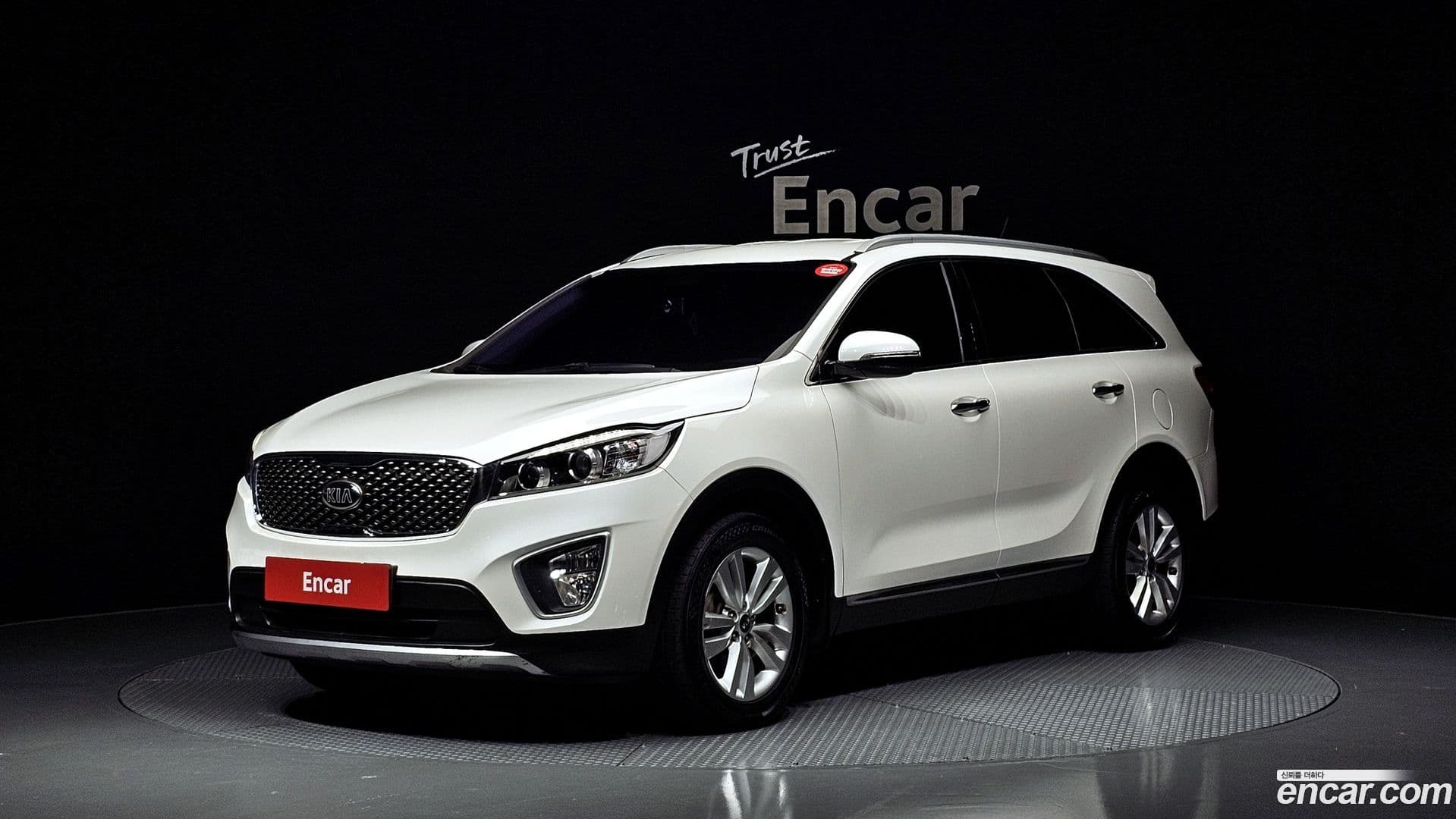 Main__Slider__Photo:Sorento Kia 2015.8-0