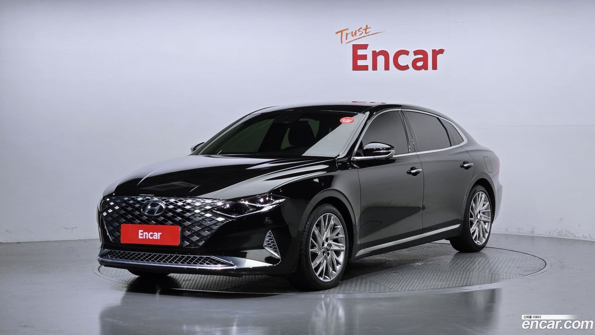 Main__Slider__Photo:Grandeur Hyundai 2022.0-0