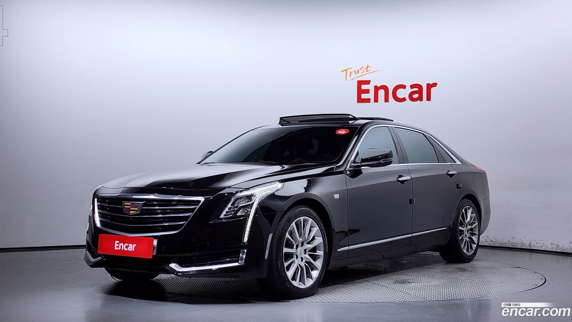 Main__Slider__Photo:CT6 Cadillac 2016.8-0