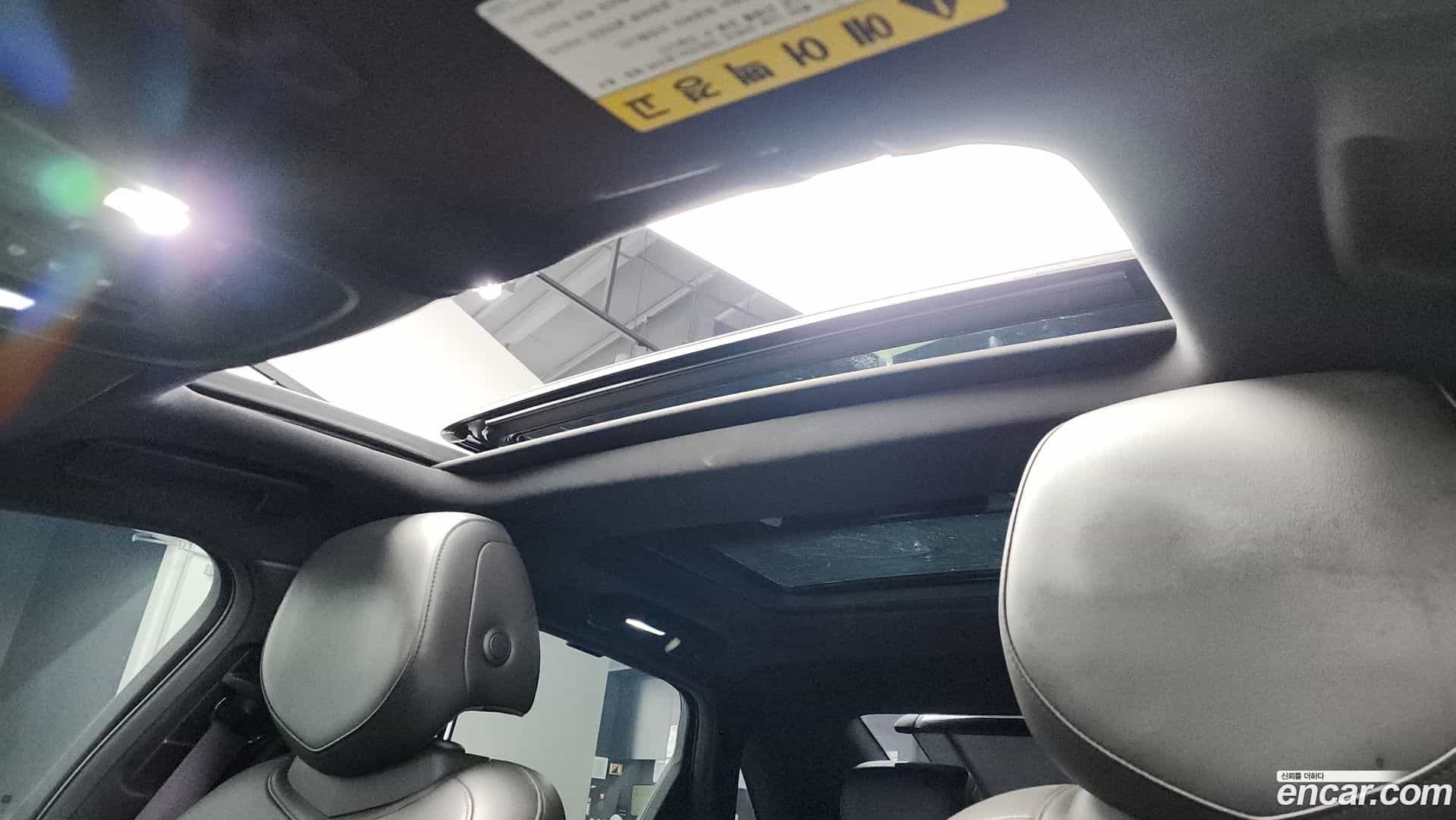 CT6 Cadillac 2016.8-OPTION-023