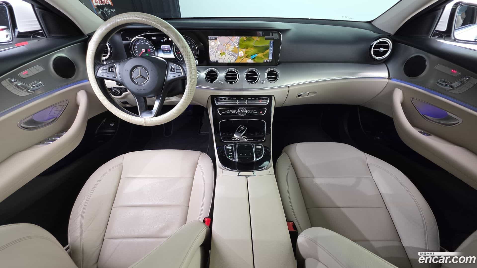 E-Class Mercedes-Benz 2018.2-INNER-7