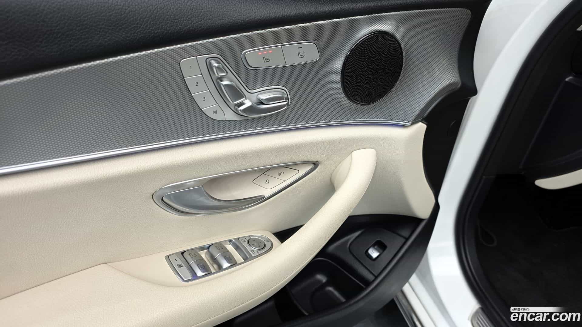 E-Class Mercedes-Benz 2018.2-OPTION-15