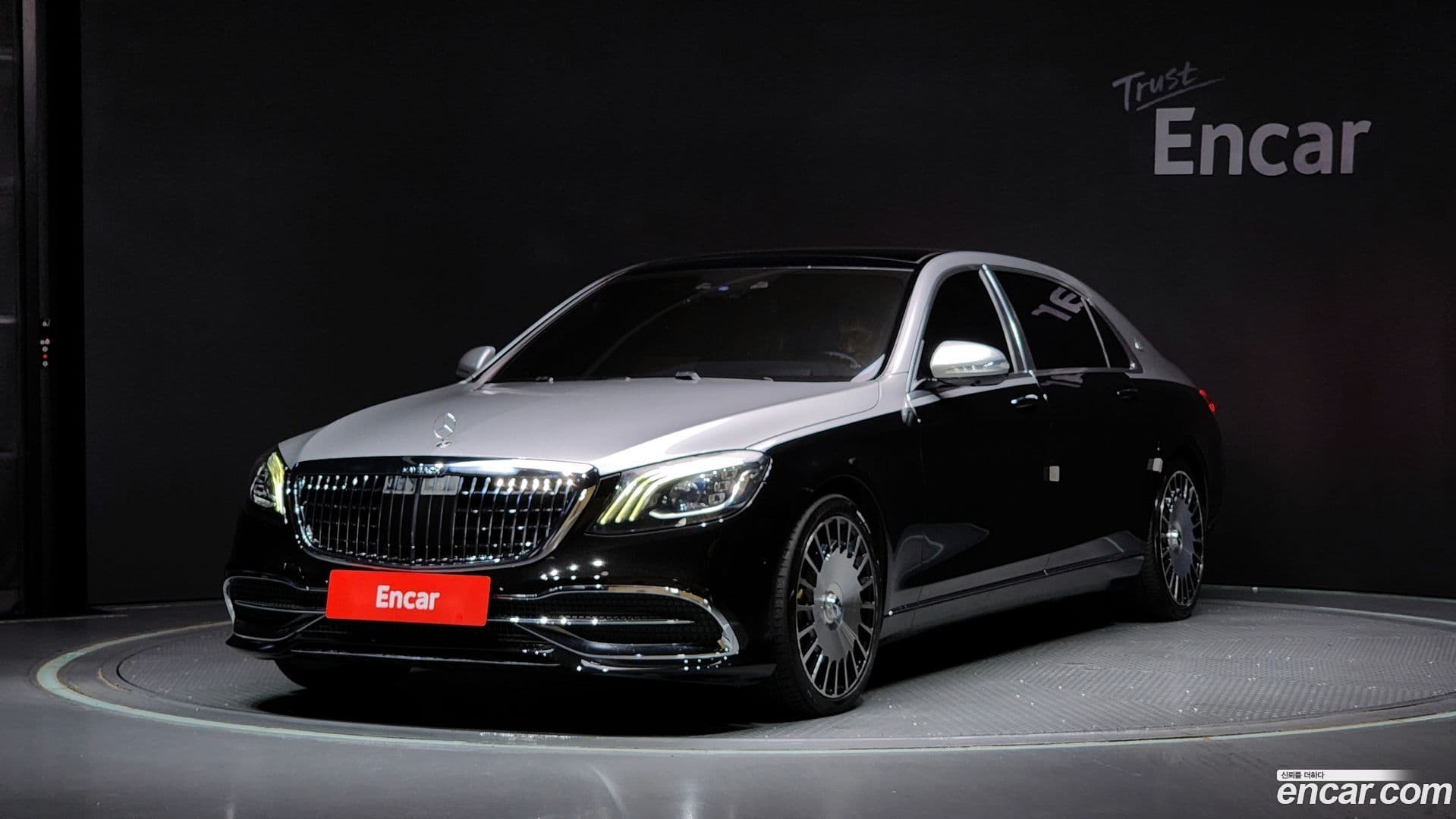 Main__Slider__Photo:S-Class Mercedes-Benz 2015.11-0