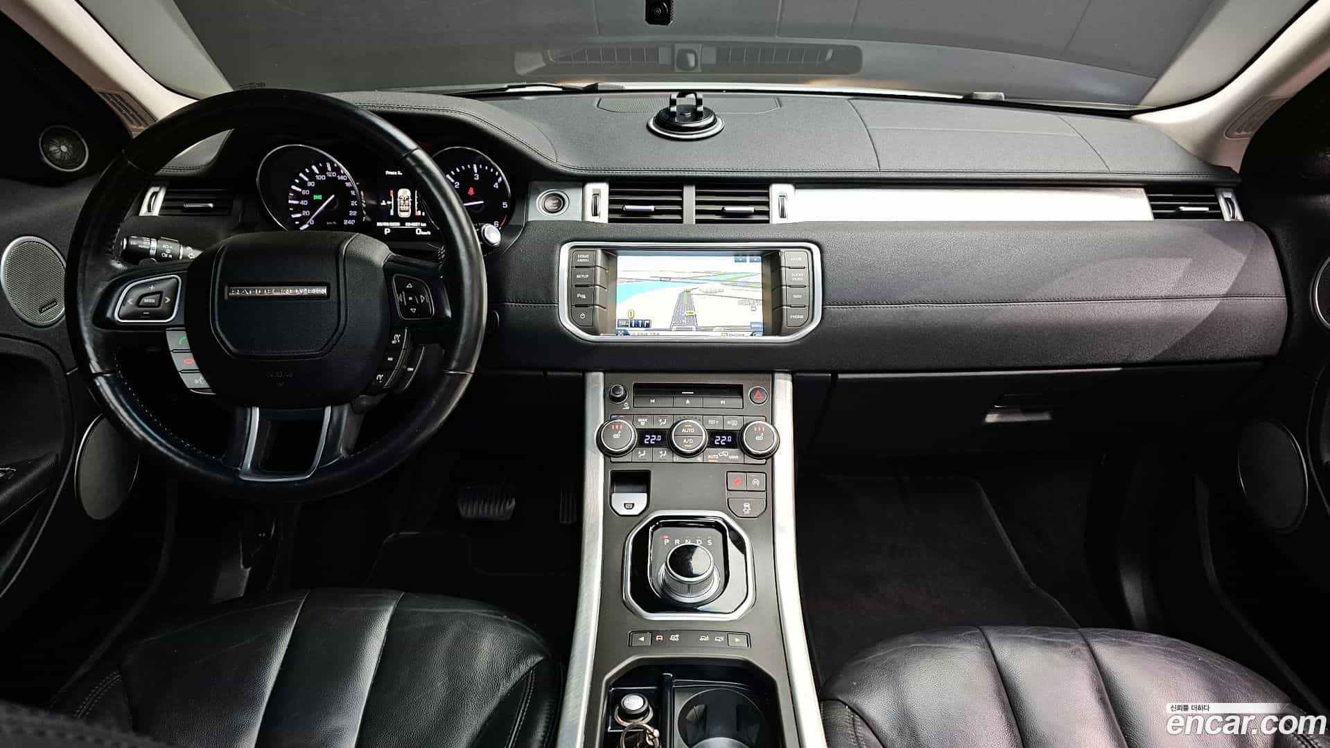 Range Rover Evoque Land Rover 2015.0-INNER-007