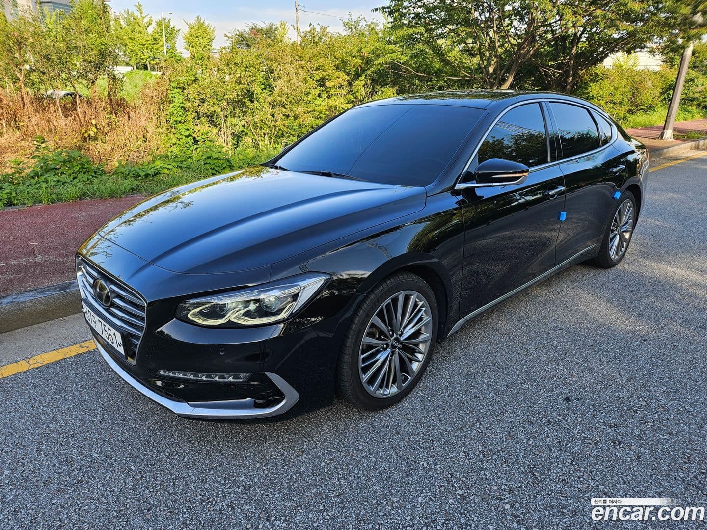 Main__Slider__Photo:Grandeur Hyundai 2016.11-0