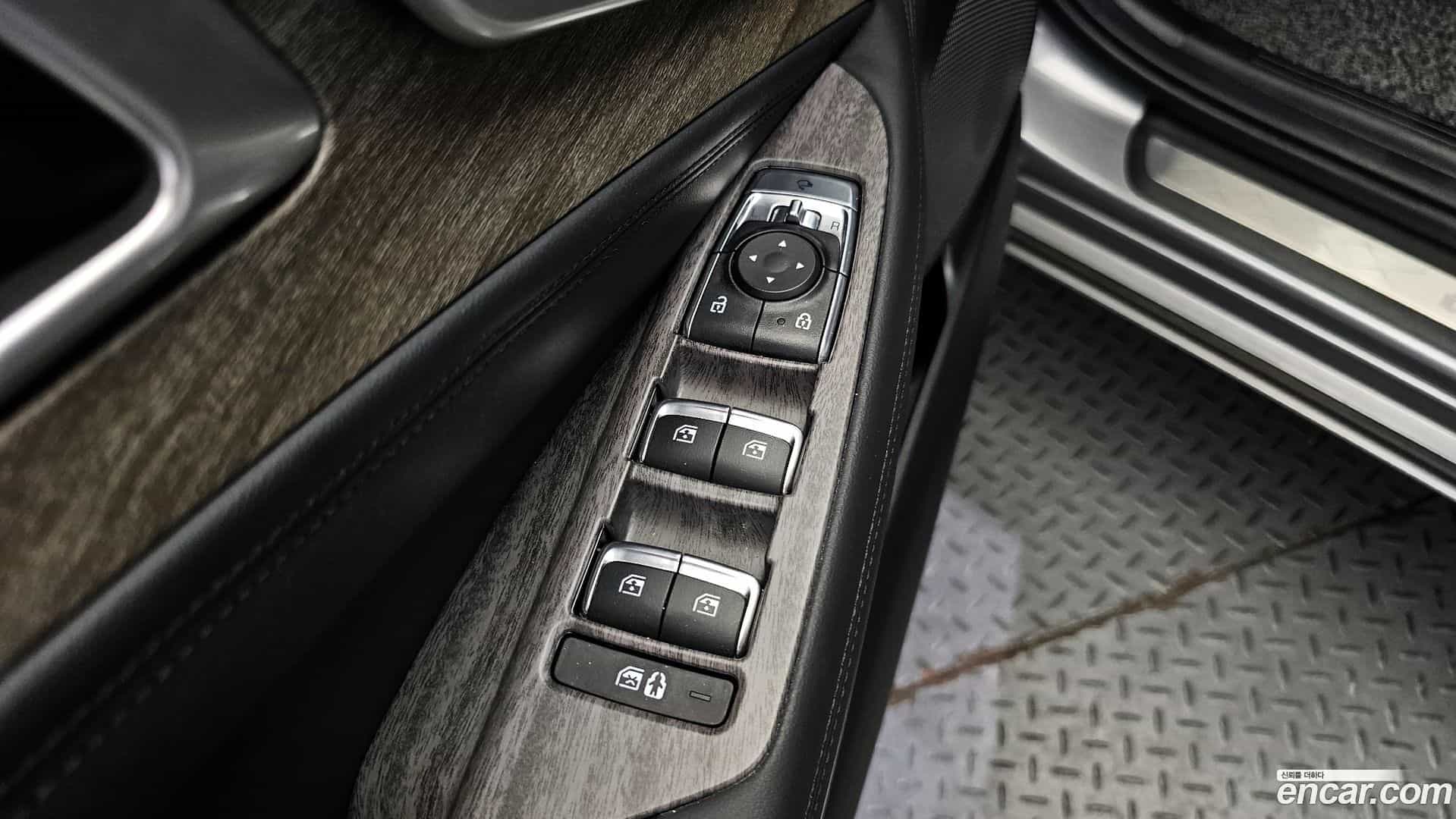 K8 Kia 2024.5-OPTION-018