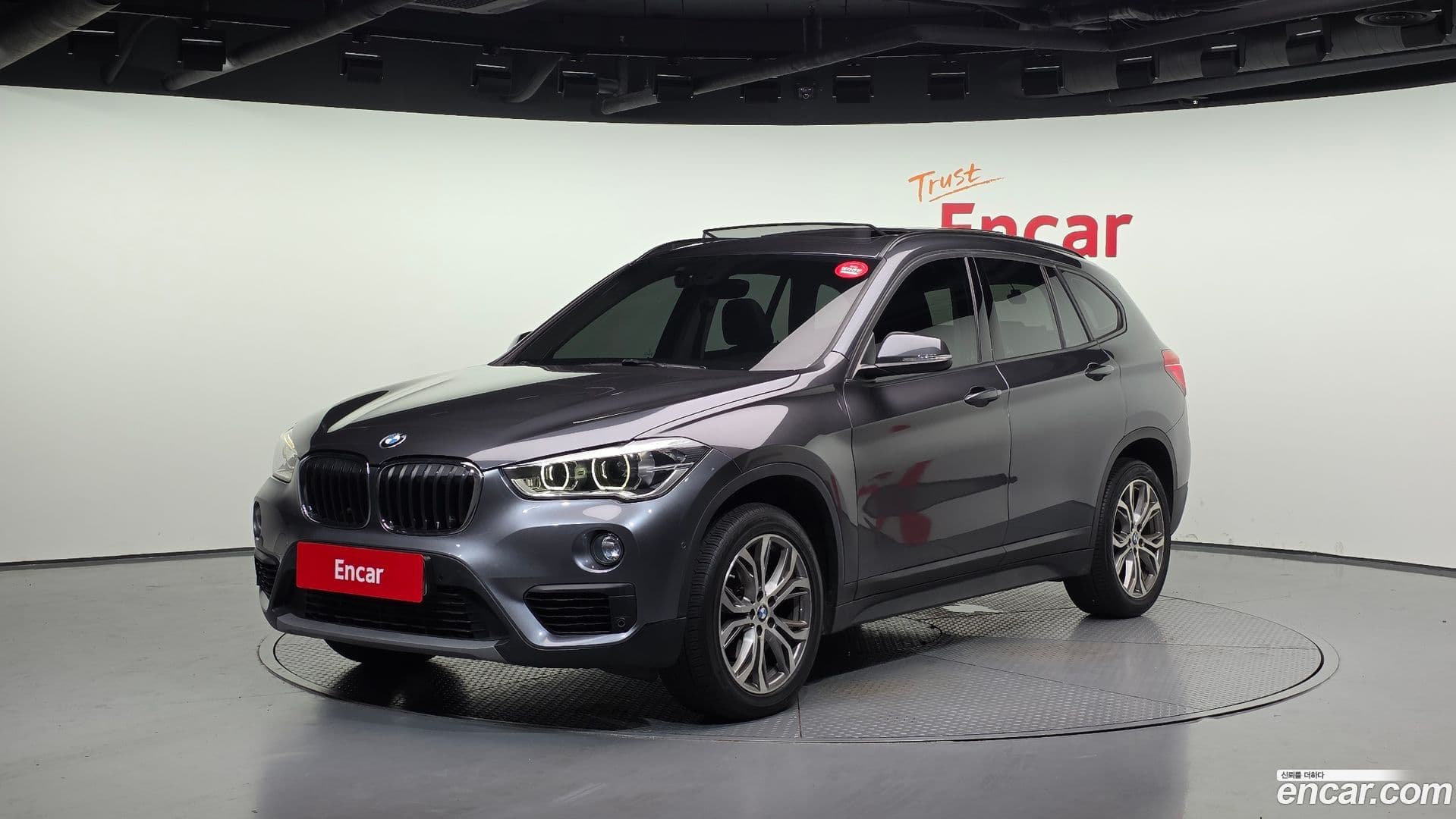 Main__Slider__Photo:X1 BMW 2018.11-0
