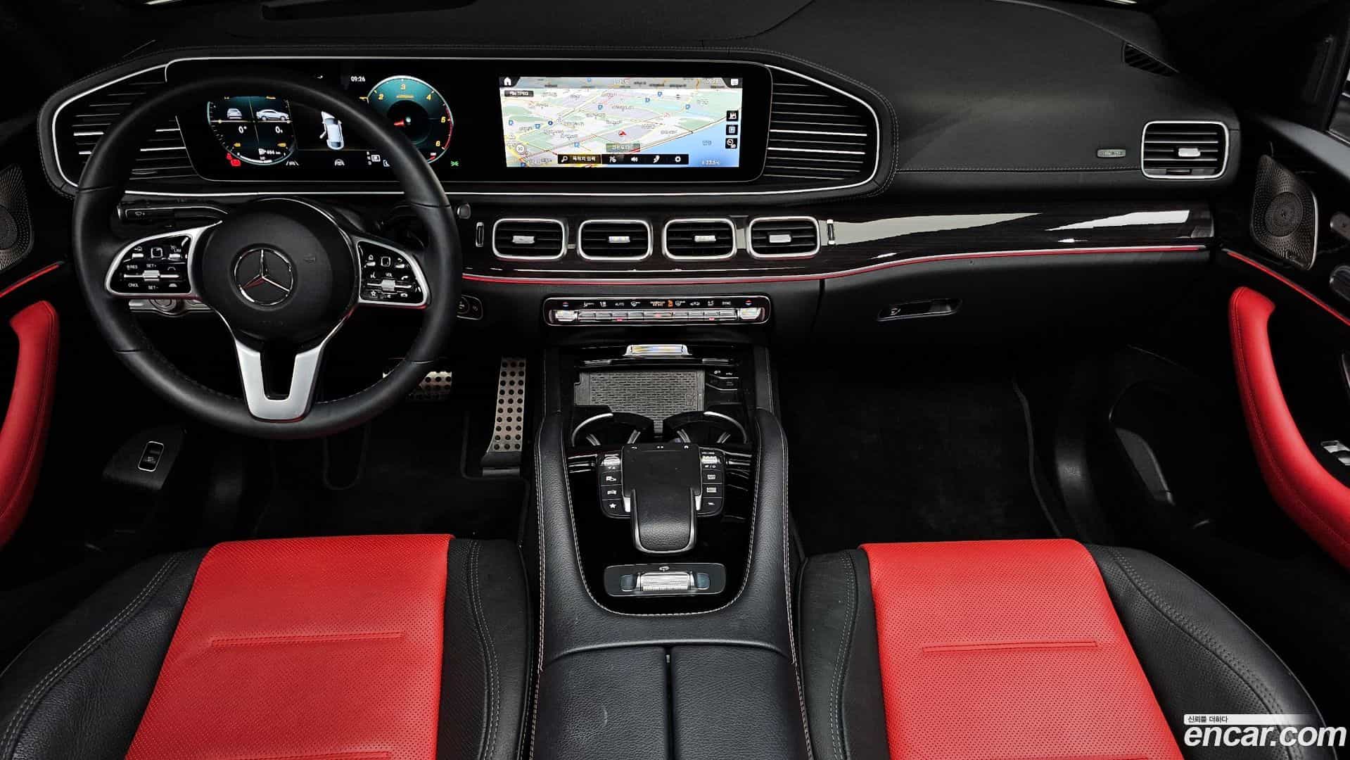 GLE-Class Mercedes-Benz 2023.3-INNER-007