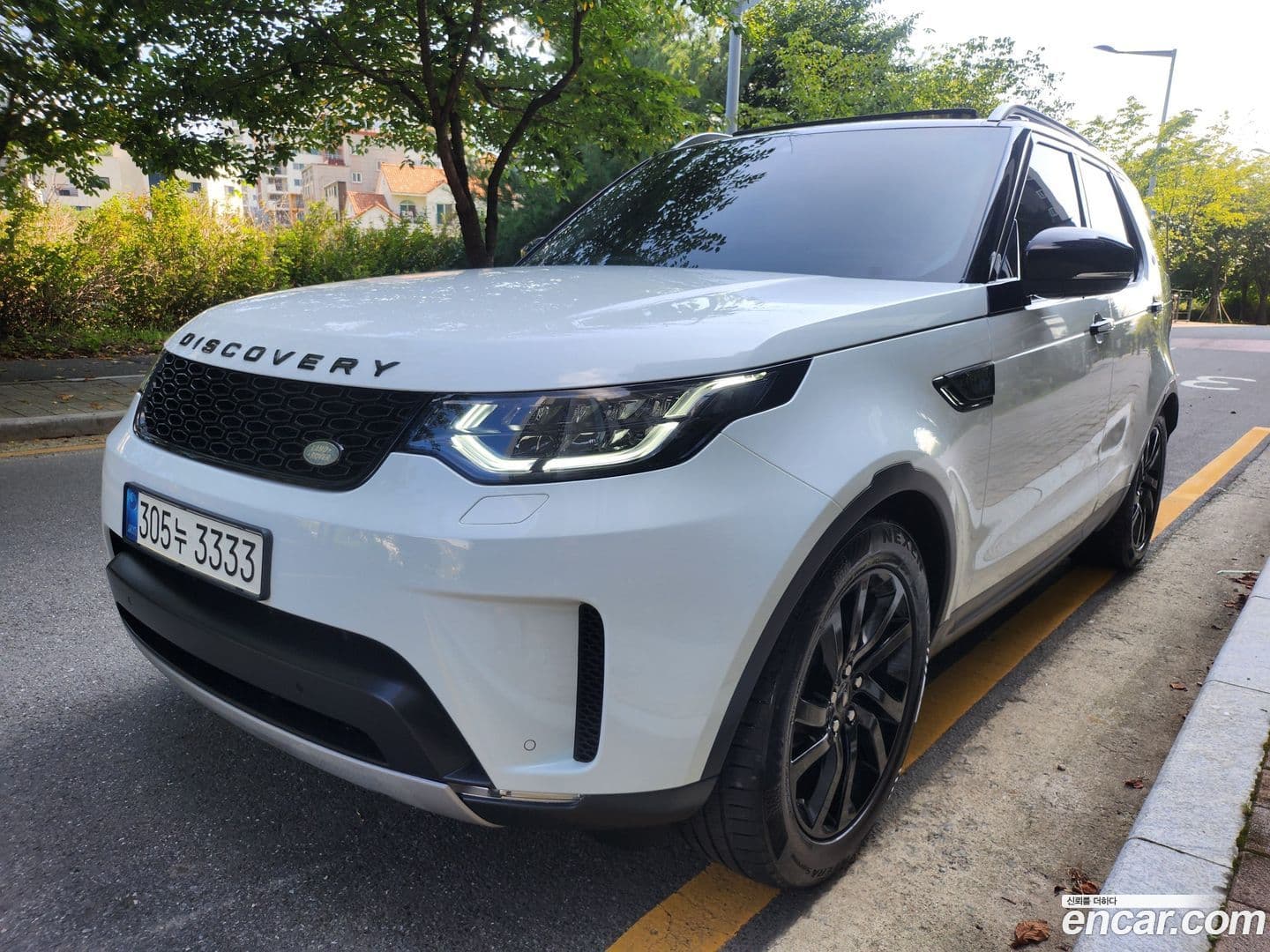 Main__Slider__Photo:Discovery Land Rover 2017.7-0