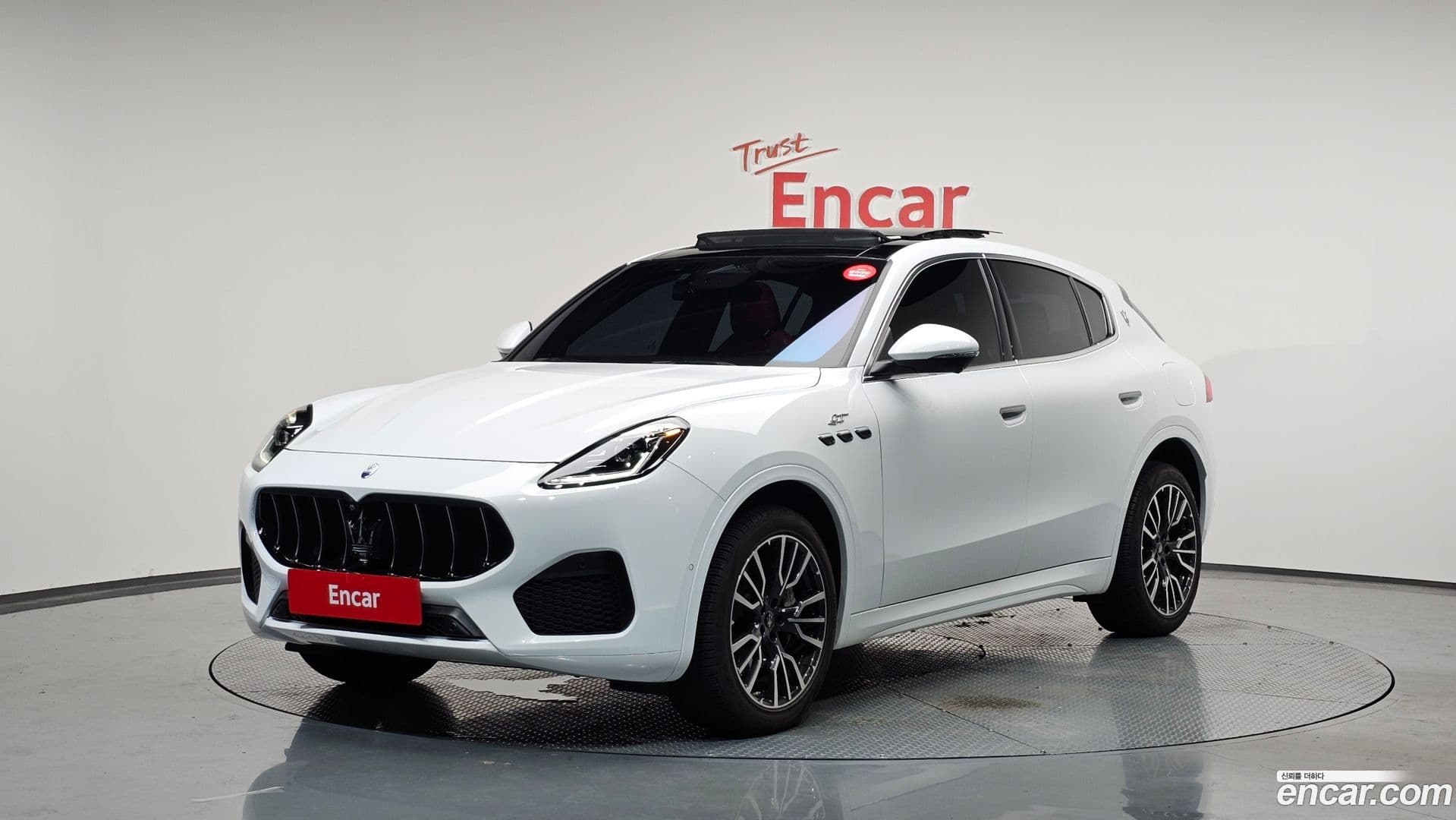 Main__Slider__Photo:Grecale Maserati 2023.11-0