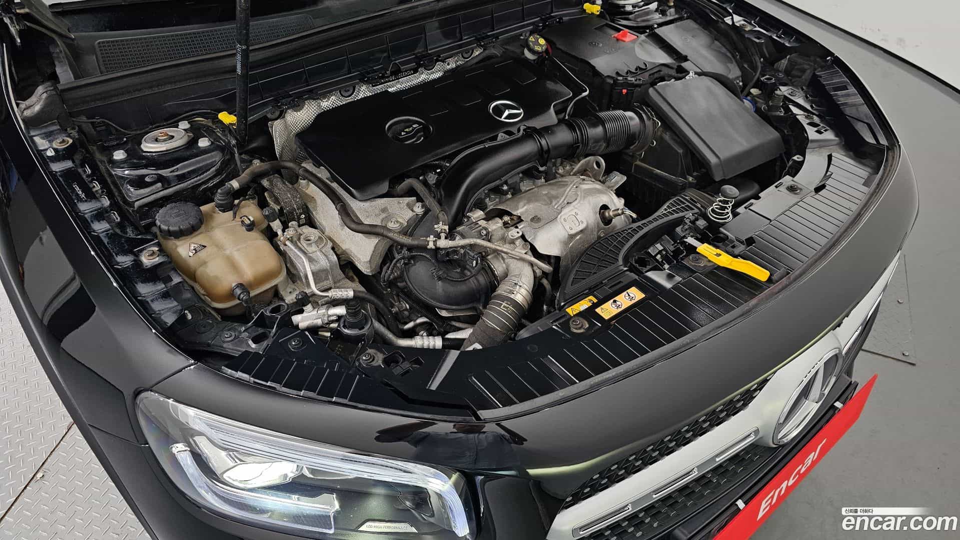 GLB-Class Mercedes-Benz 2020.9-INNER-006