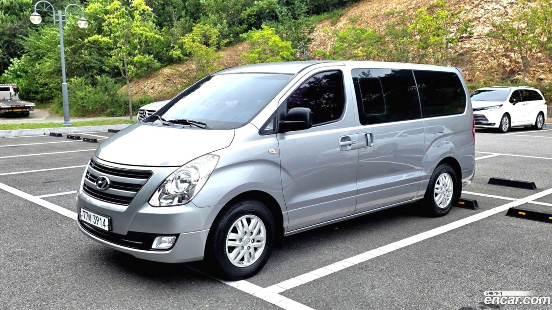 Main__Slider__Photo:Starex Hyundai 2017.9-0