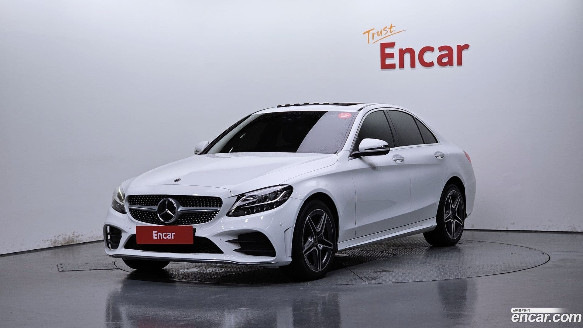 Main__Slider__Photo:C-Class Mercedes-Benz 2021.3-0