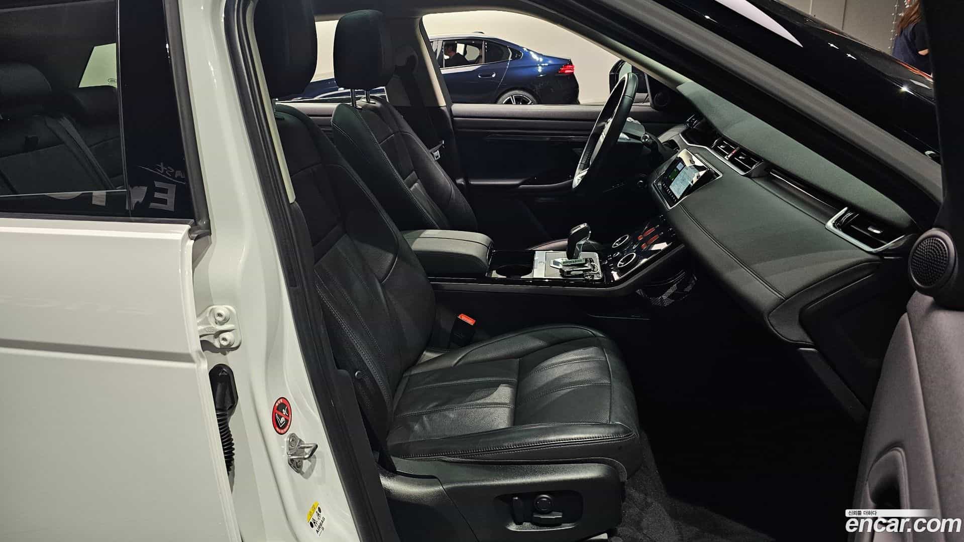 Range Rover Evoque Land Rover 2019.9-INNER-010