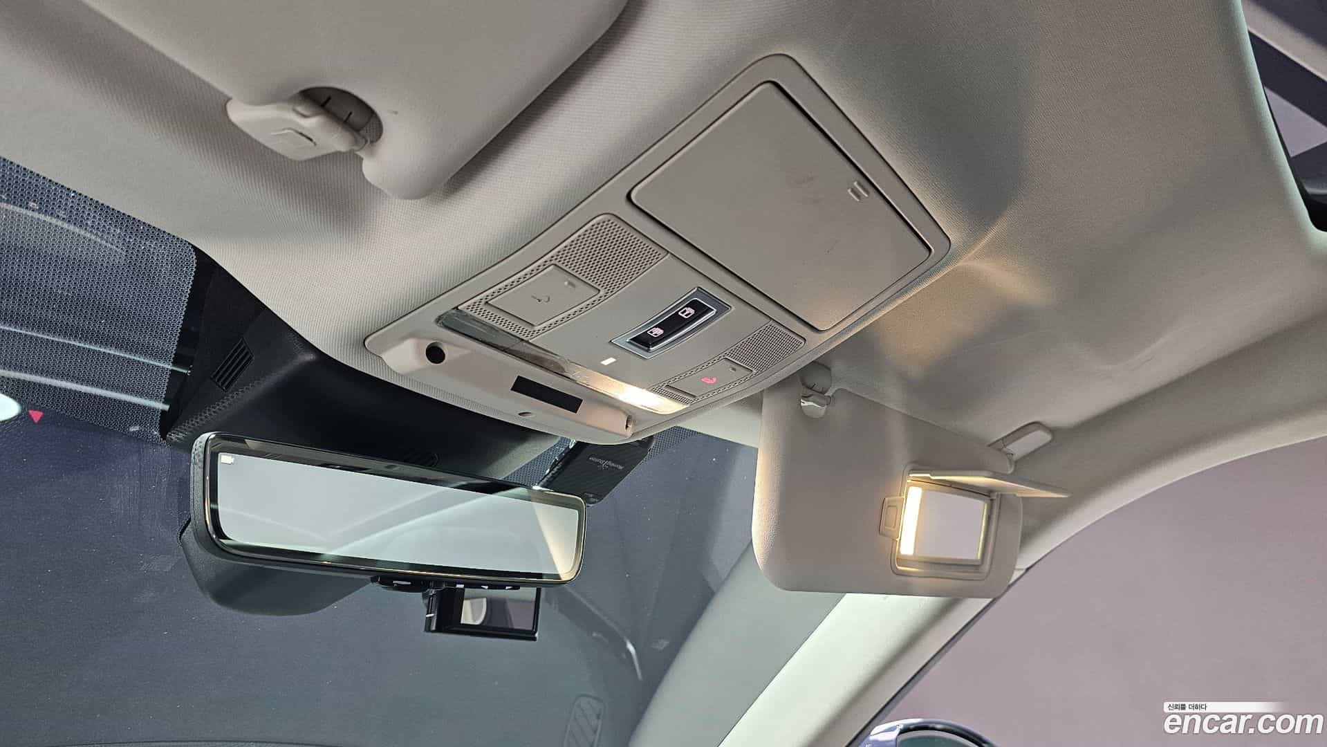 Range Rover Evoque Land Rover 2019.9-OPTION-024
