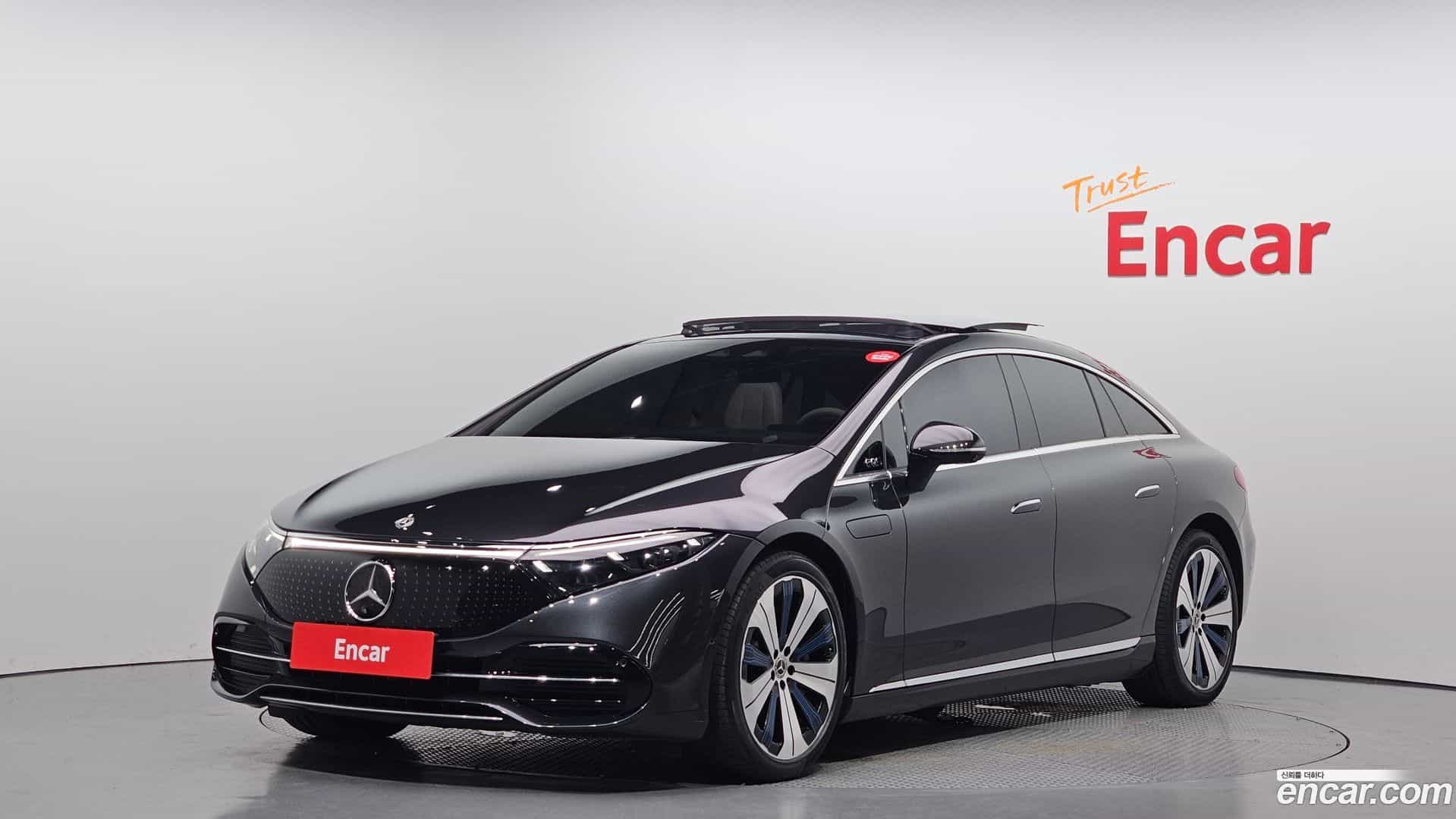 EQS Mercedes-Benz 2022.7-OUTER-001