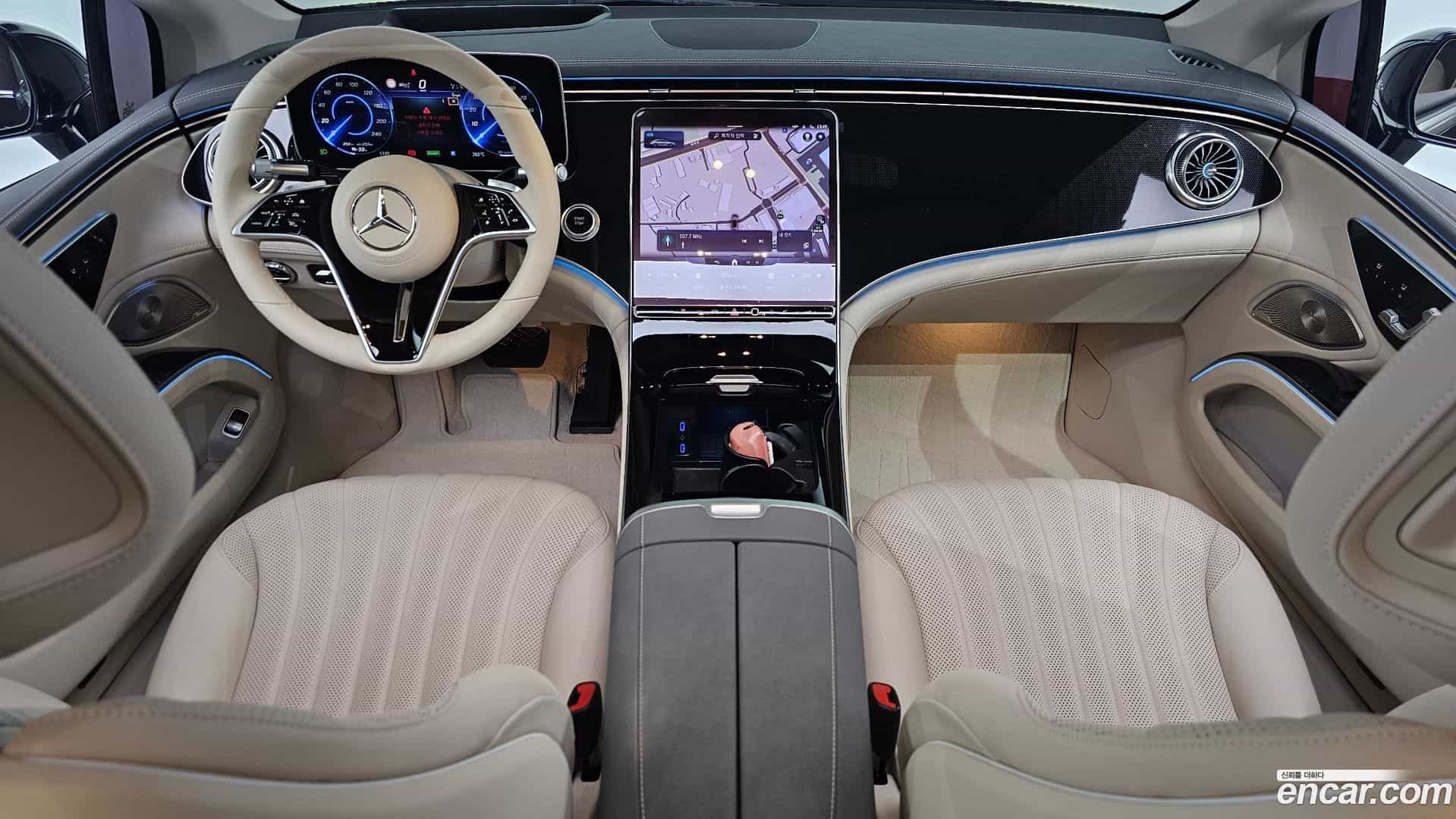 EQS Mercedes-Benz 2022.7-INNER-007