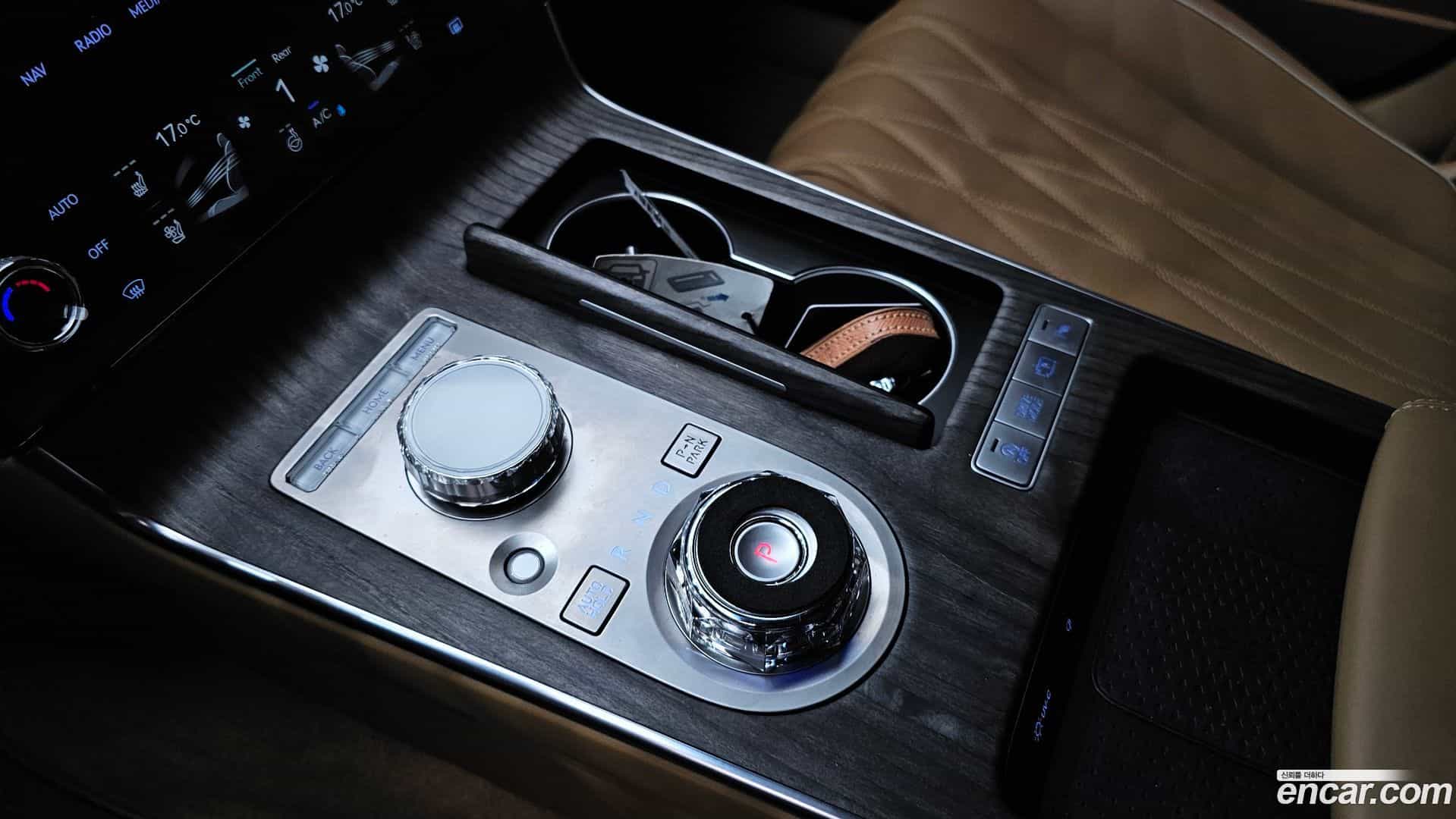G80 Genesis 2024.11-INNER-9