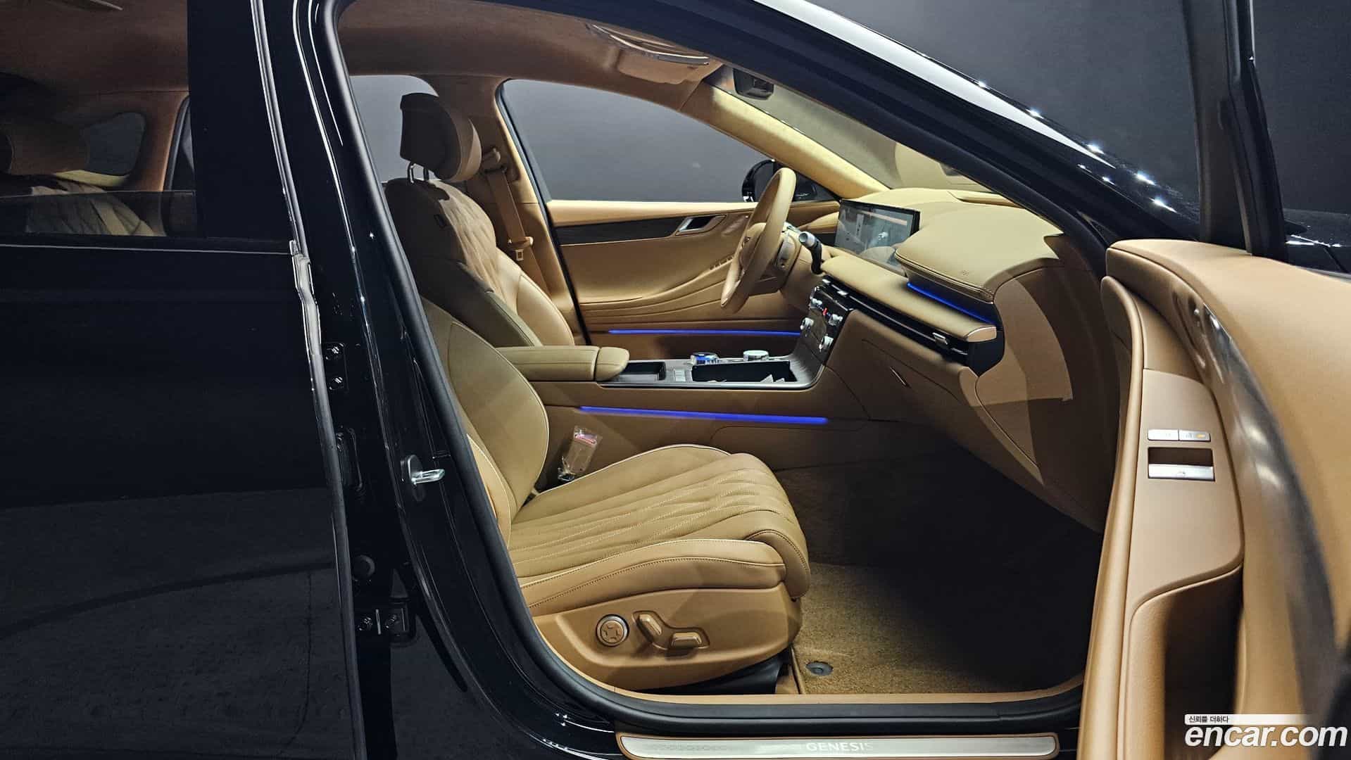 G80 Genesis 2024.11-INNER-10