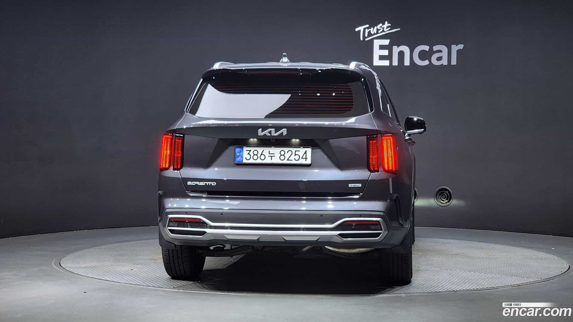 Sorento Kia 2023.1-OUTER-004