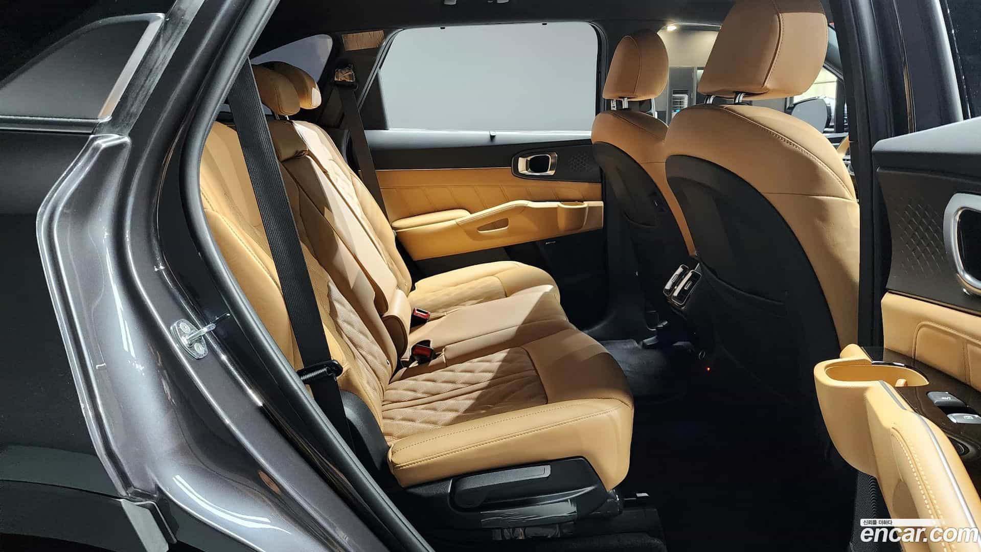 Sorento Kia 2023.1-OPTION-016