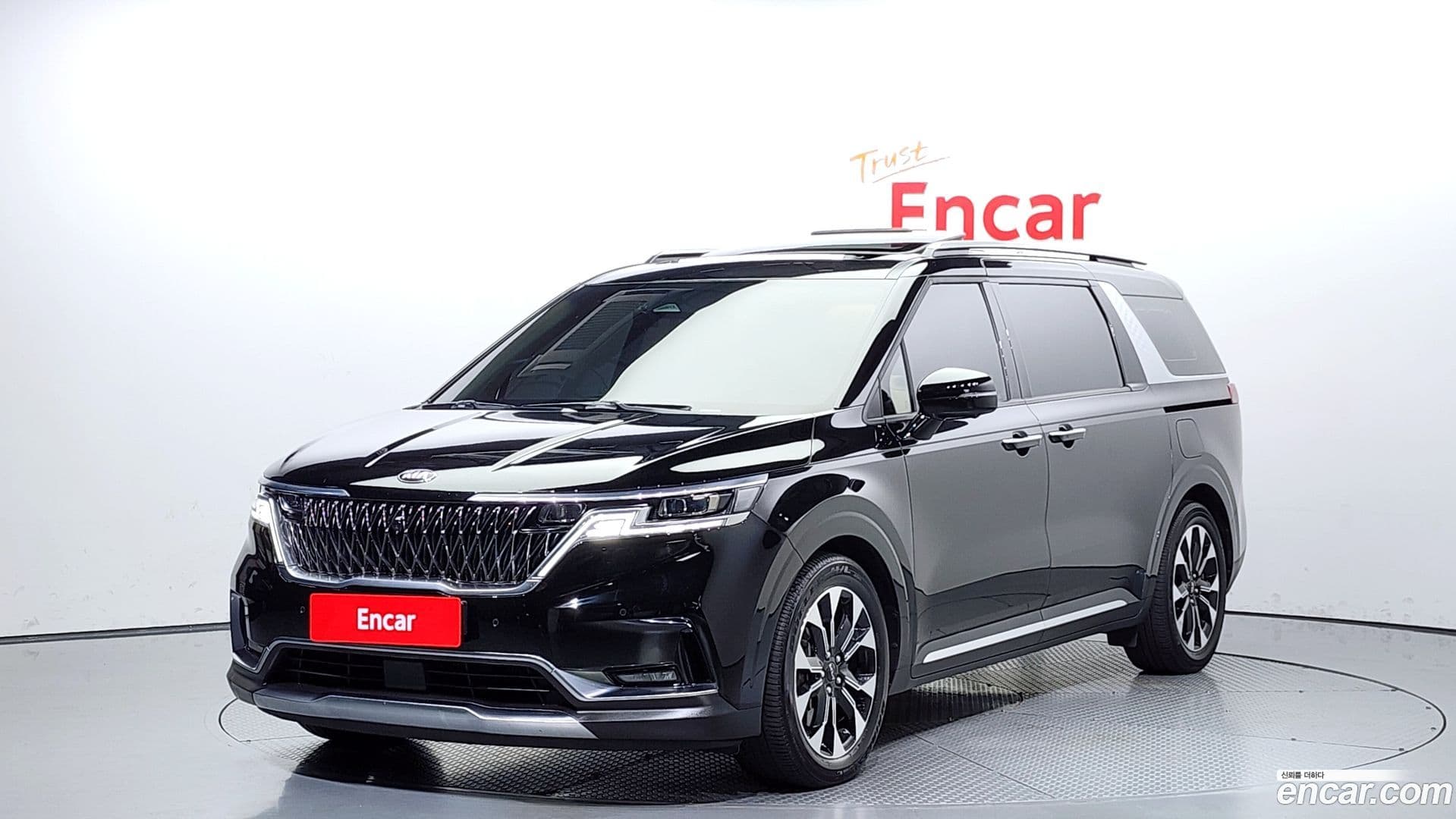 Main__Slider__Photo:Canival Kia 2020.7-0