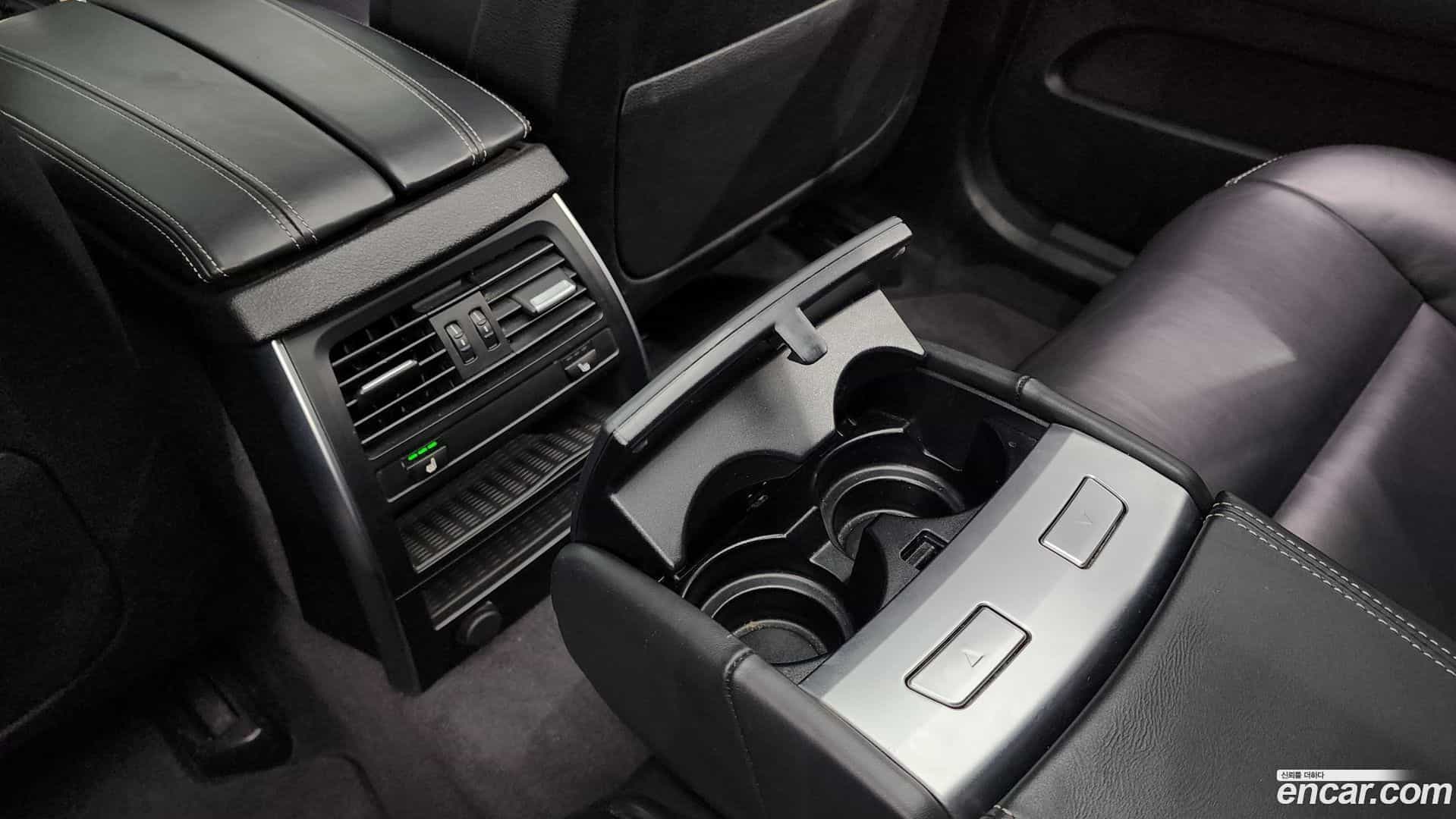 Gran Turismo BMW 2016.10-INNER-010