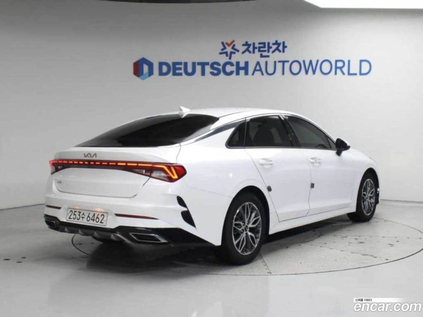 Main__Slider__Photo:K5 Kia 2022.9-0