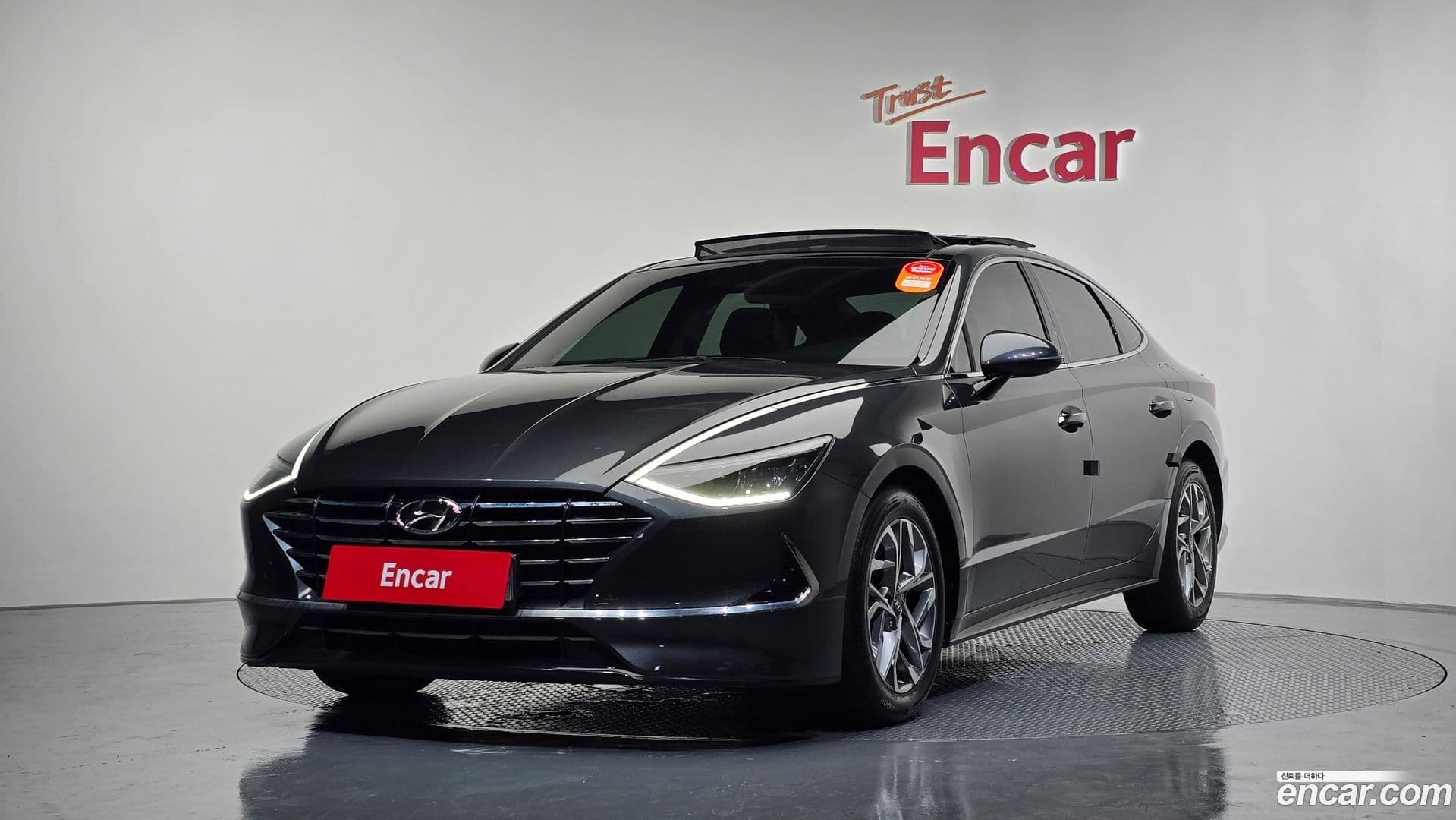 Main__Slider__Photo:Sonata Hyundai 2019.9-0