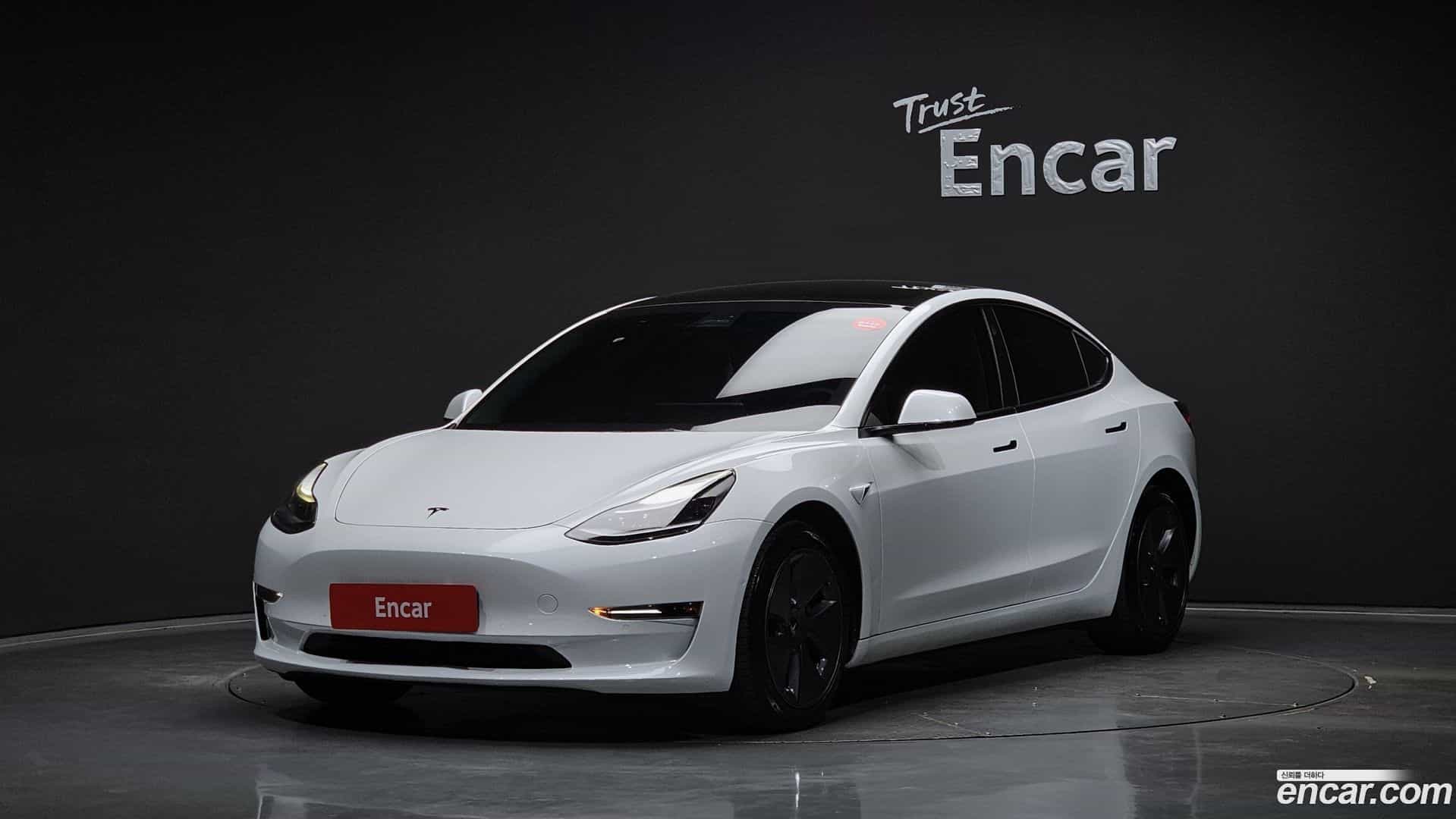Model 3 Tesla 2022.2-OUTER-1
