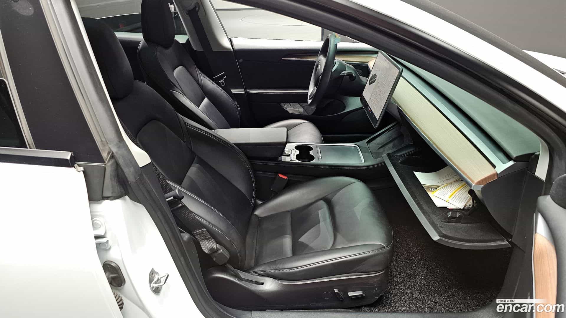 Model 3 Tesla 2022.2-INNER-10