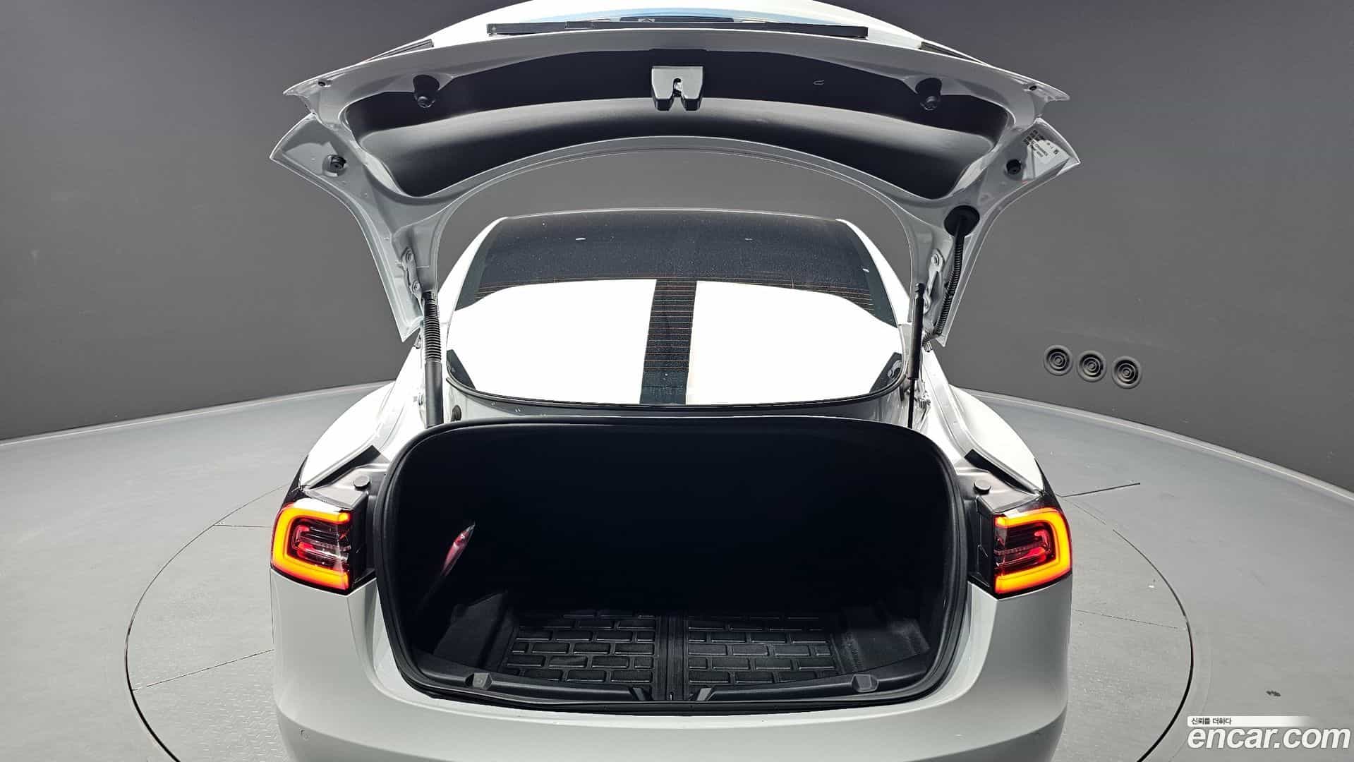 Model 3 Tesla 2022.2-OPTION-24