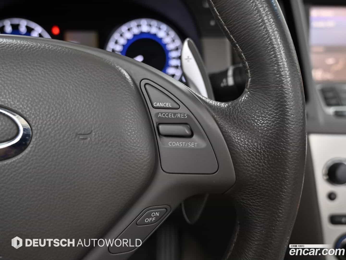 Q60 Infiniti 2014.6-OPTION-021